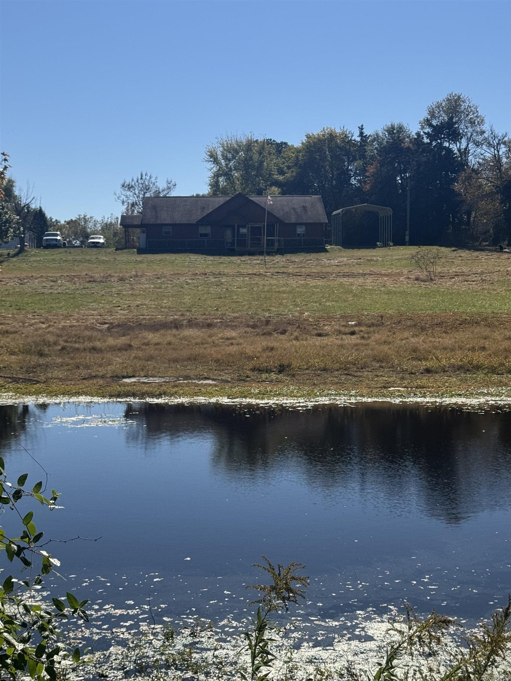 116 Hendricks Lane Property Photo 4