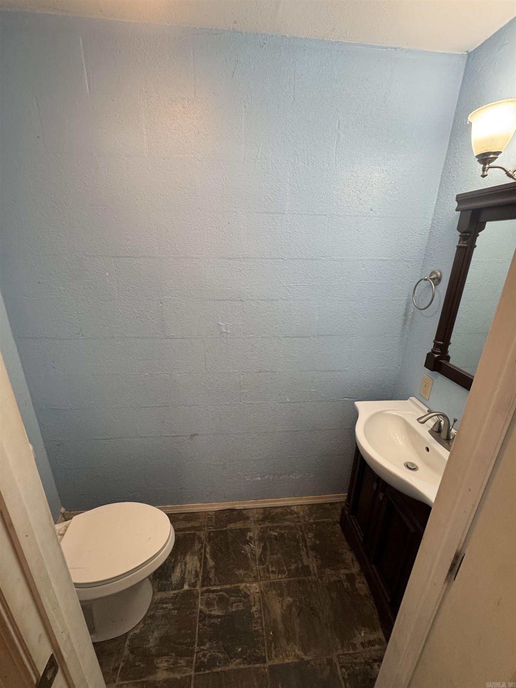 116 Hendricks Lane Property Photo 30