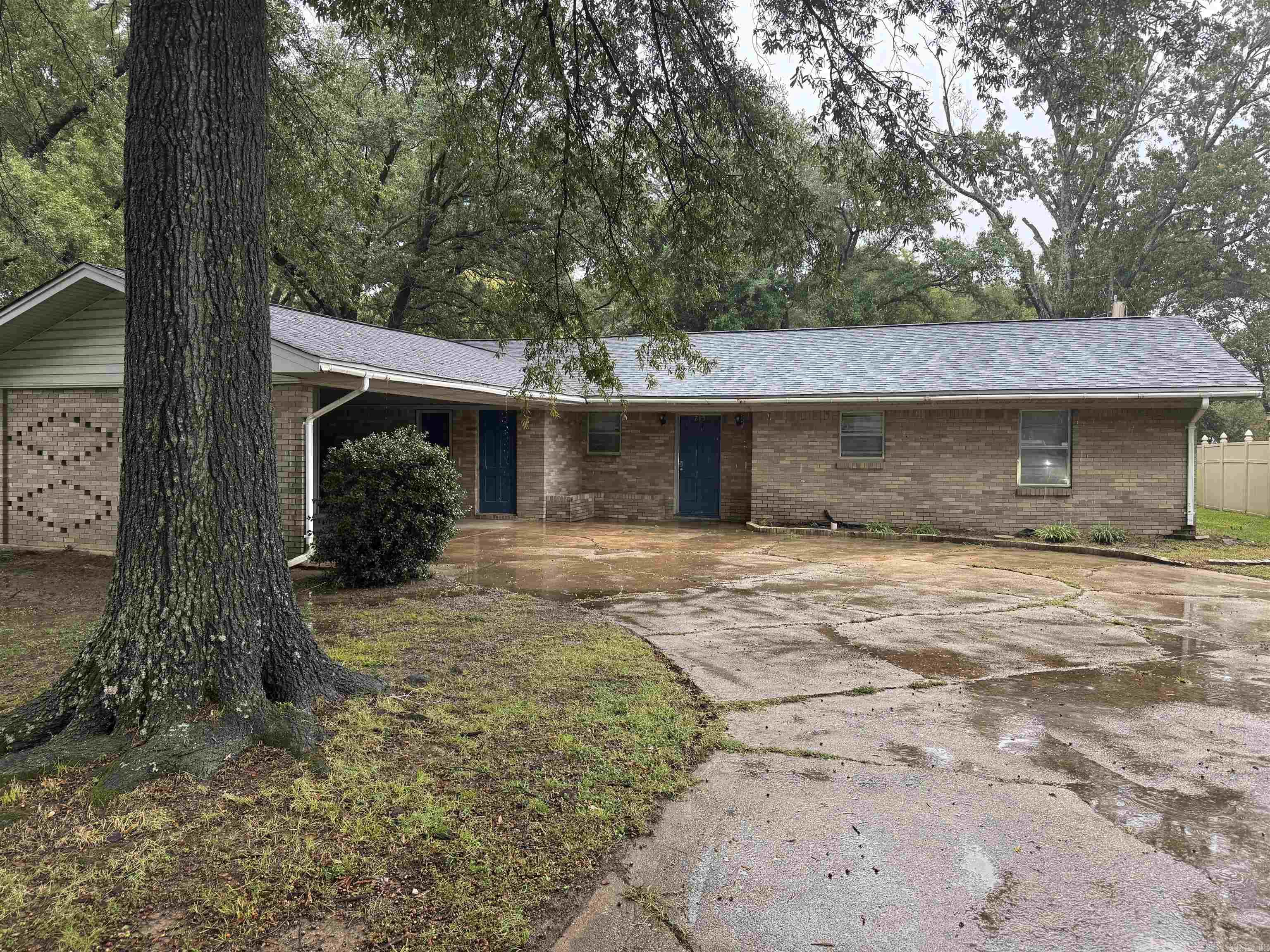 213 S May Property Photo 2