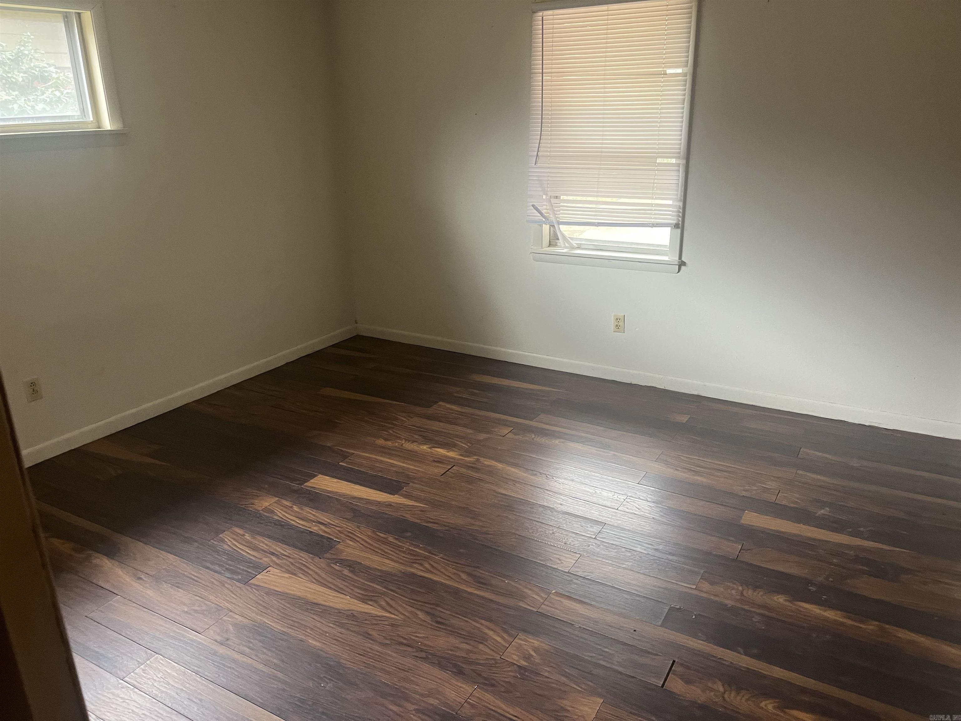 213 S May Property Photo 10