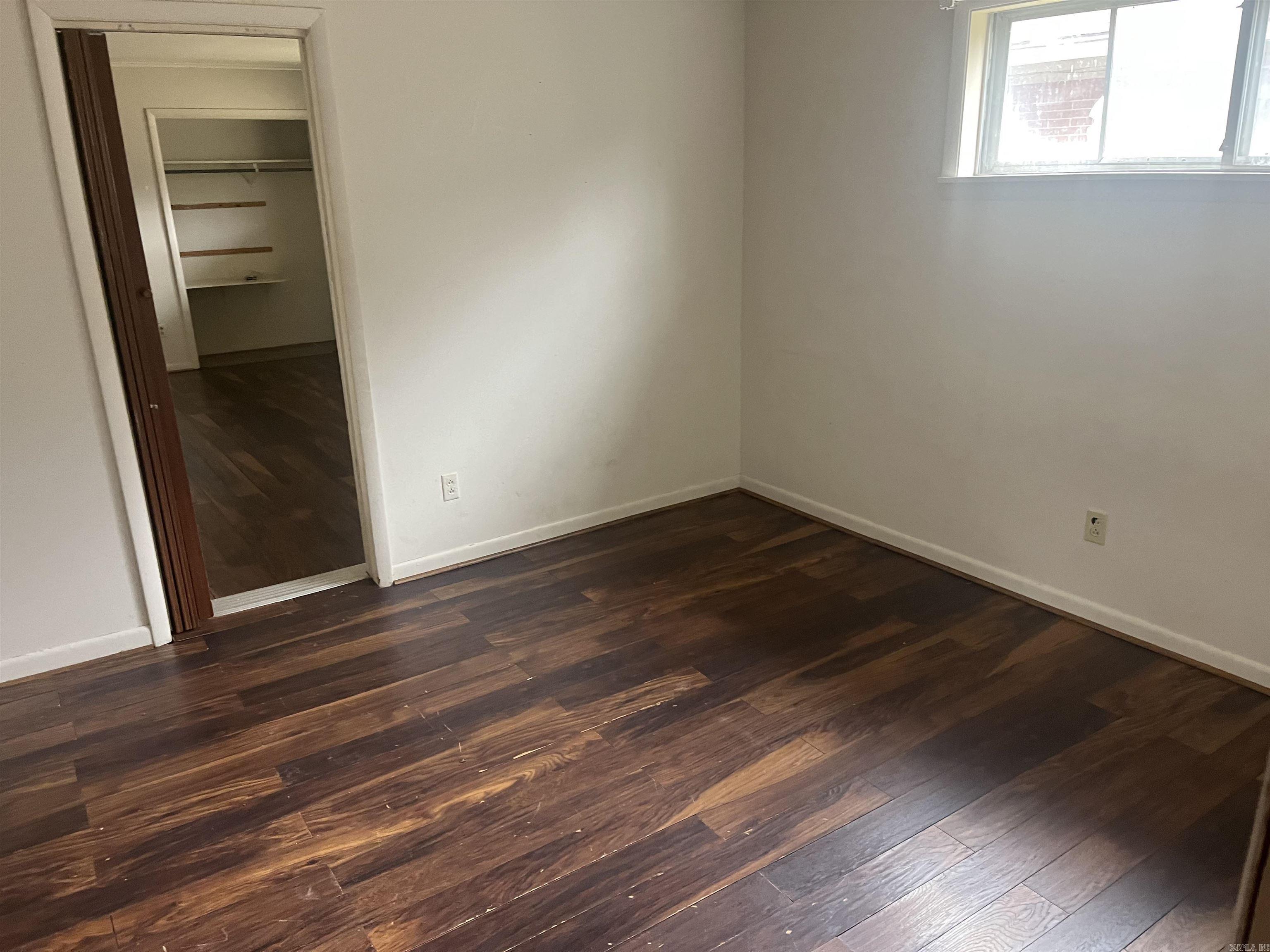 213 S May Property Photo 12
