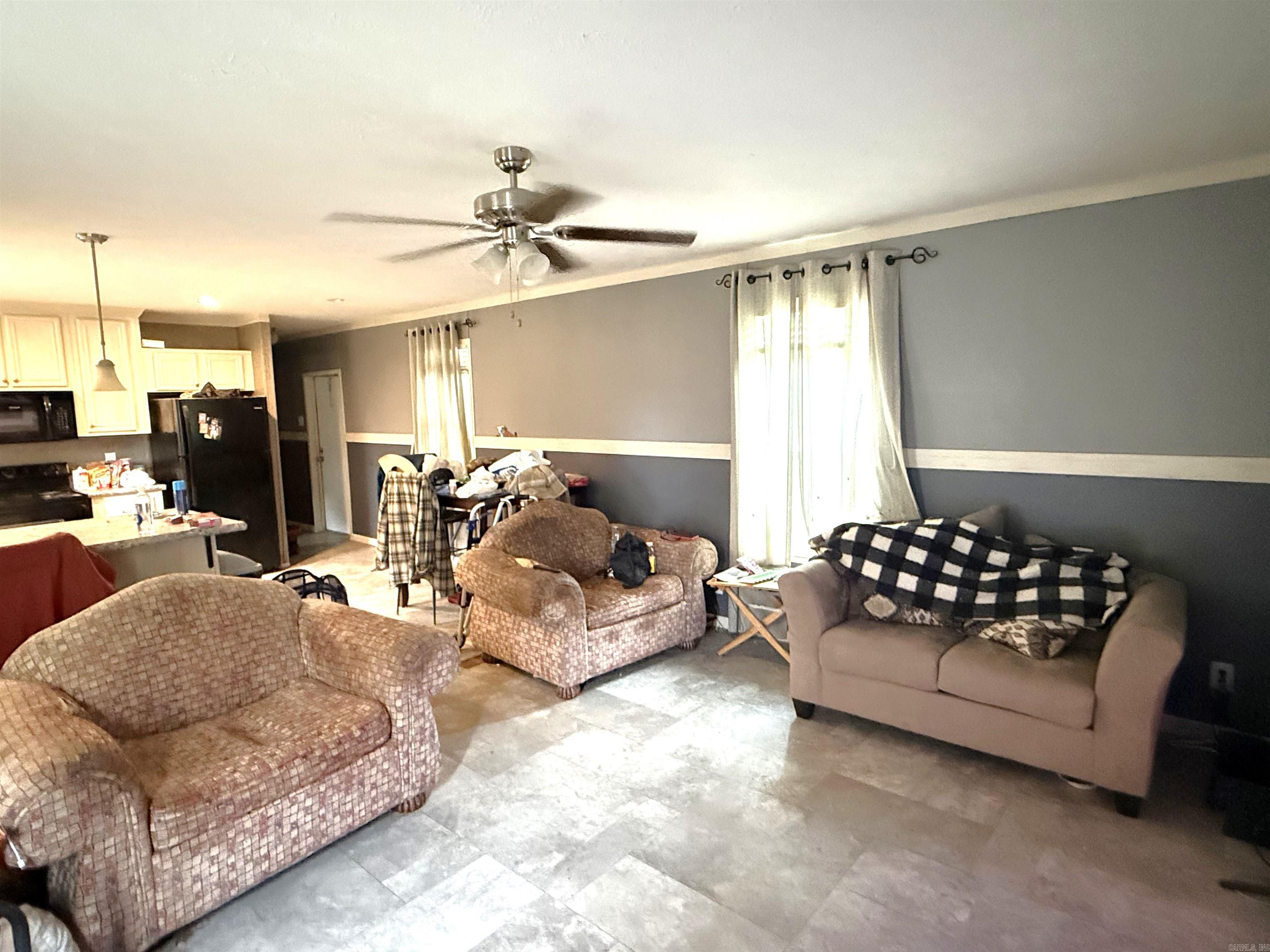 27 Hosman Lane Property Photo 17
