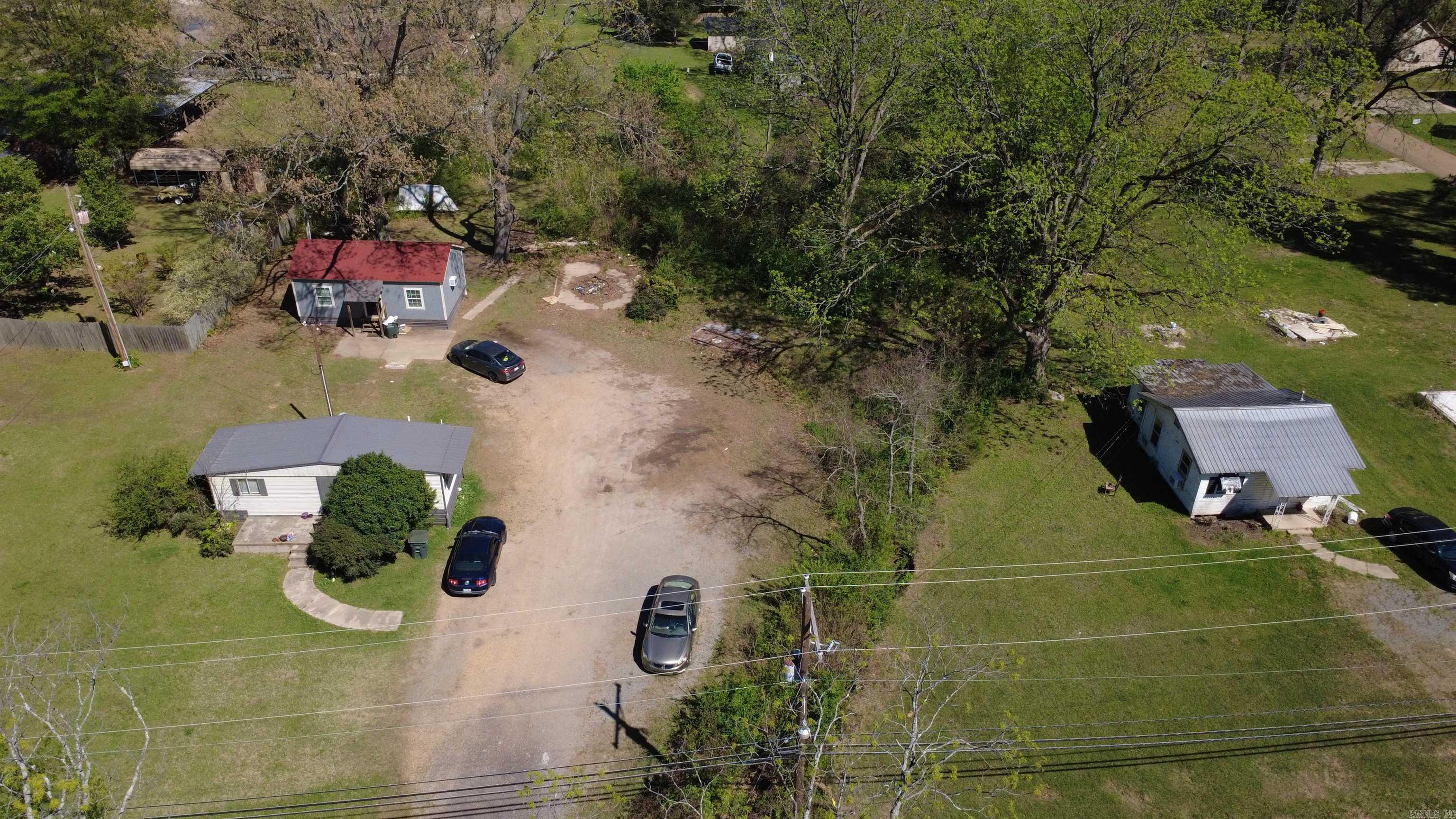 1006, 1018 A&b N Gabbert Property Photo 2