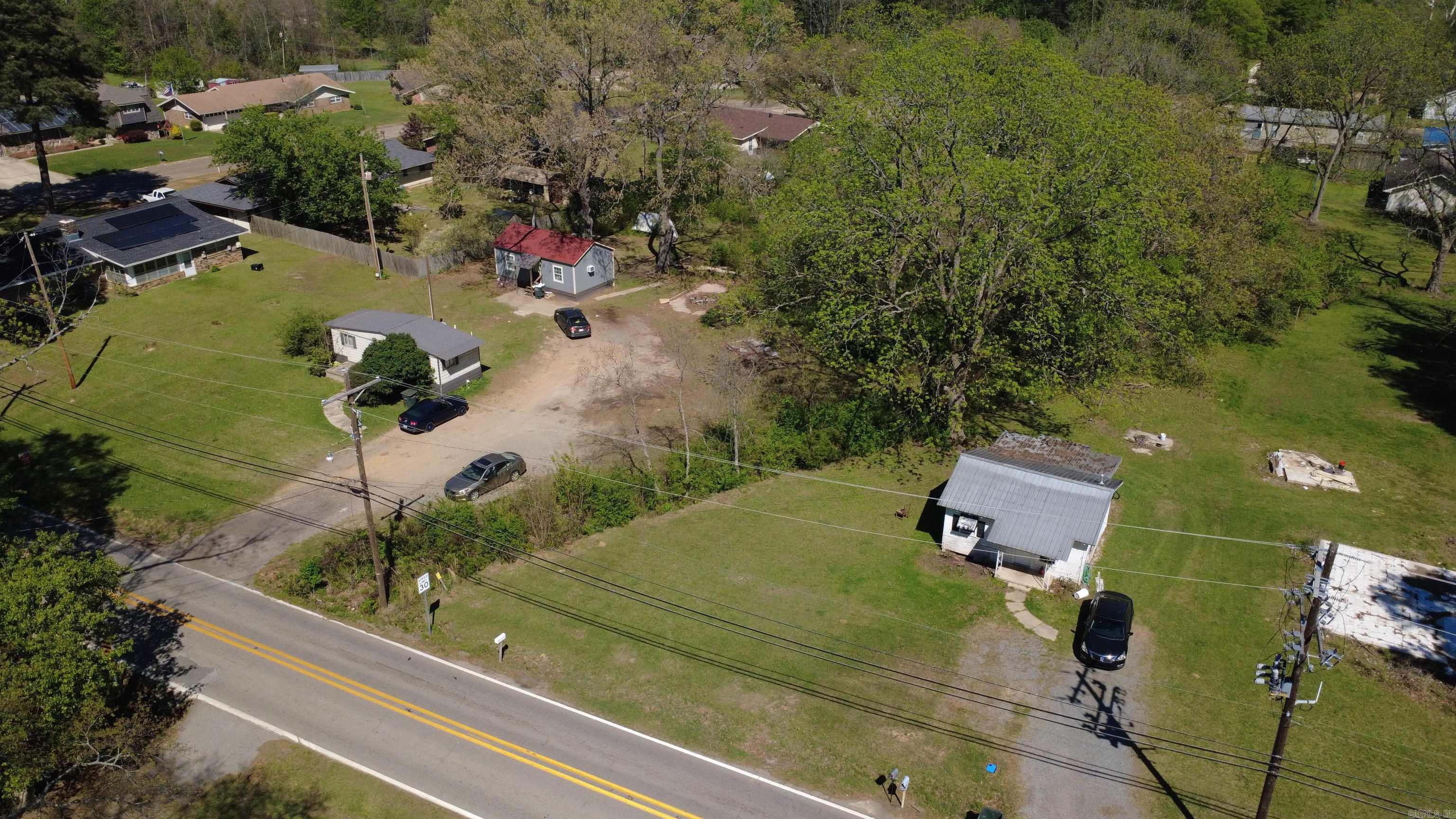 1006, 1018 A&b N Gabbert Property Photo 3