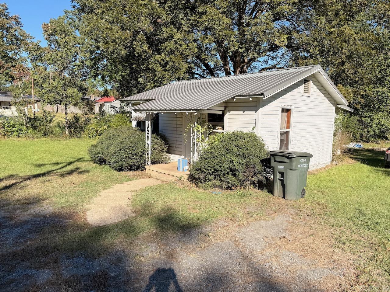 1006, 1018 A&b N Gabbert Property Photo 15