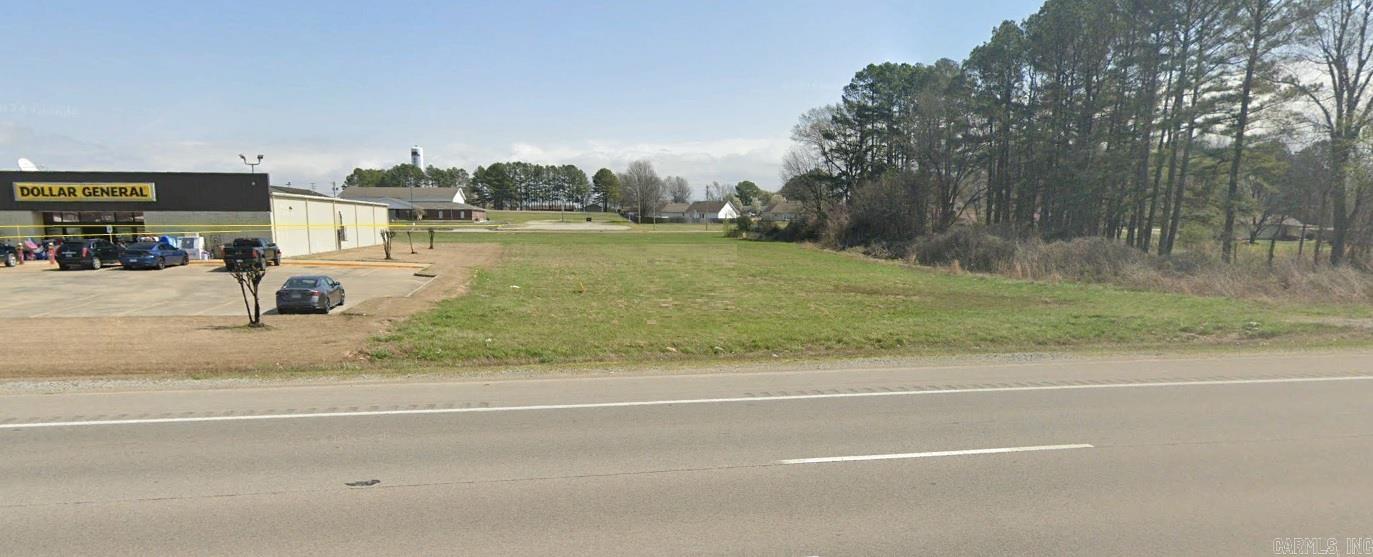8140 U. S. 49 Highway Property Photo 2