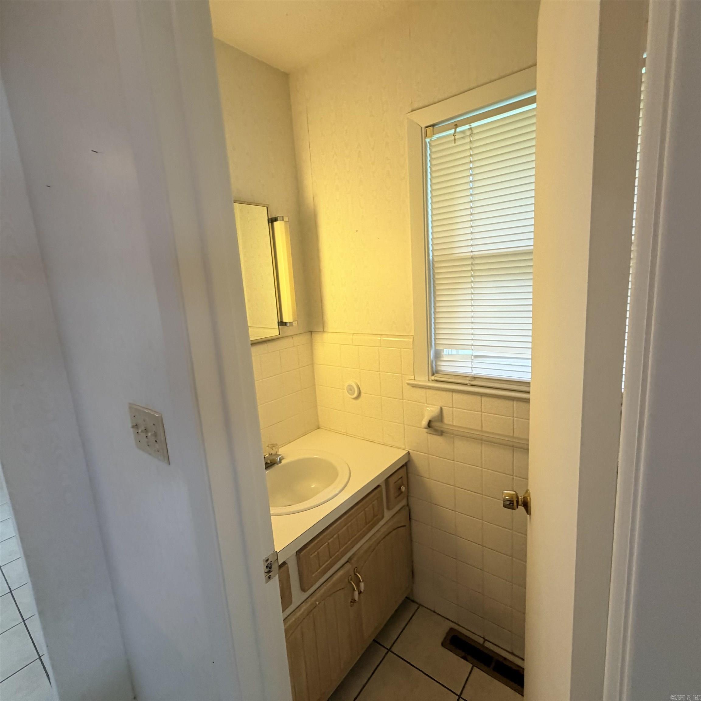 728 N 5th Avenue Property Photo 22