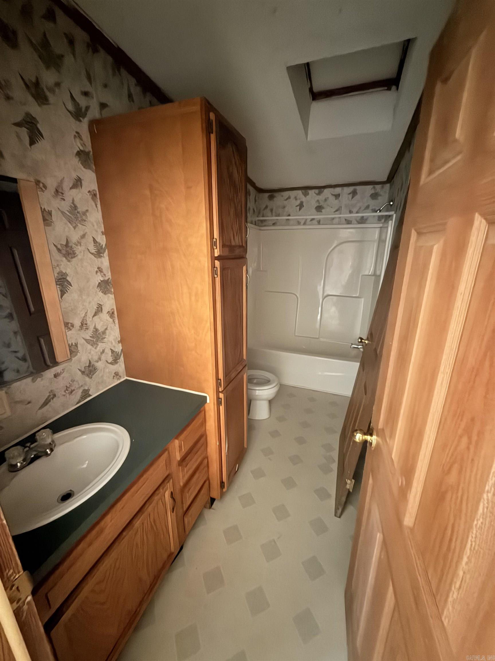 2174 Highway 425 N Property Photo 8