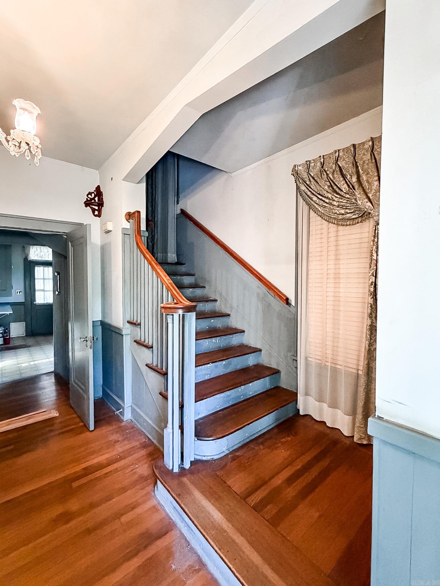 603 Champagnolle Rd Property Photo 2