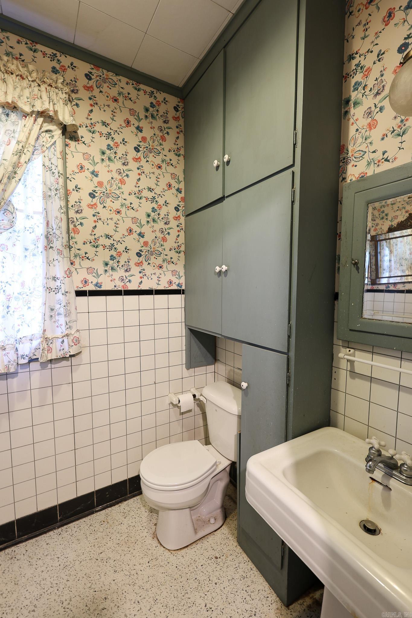 603 Champagnolle Rd Property Photo 11