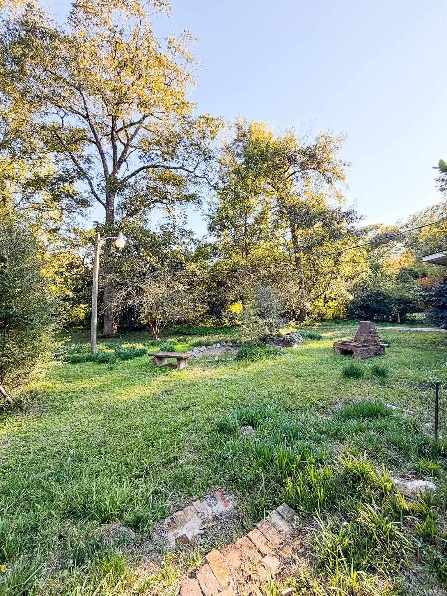 603 Champagnolle Rd Property Photo 17