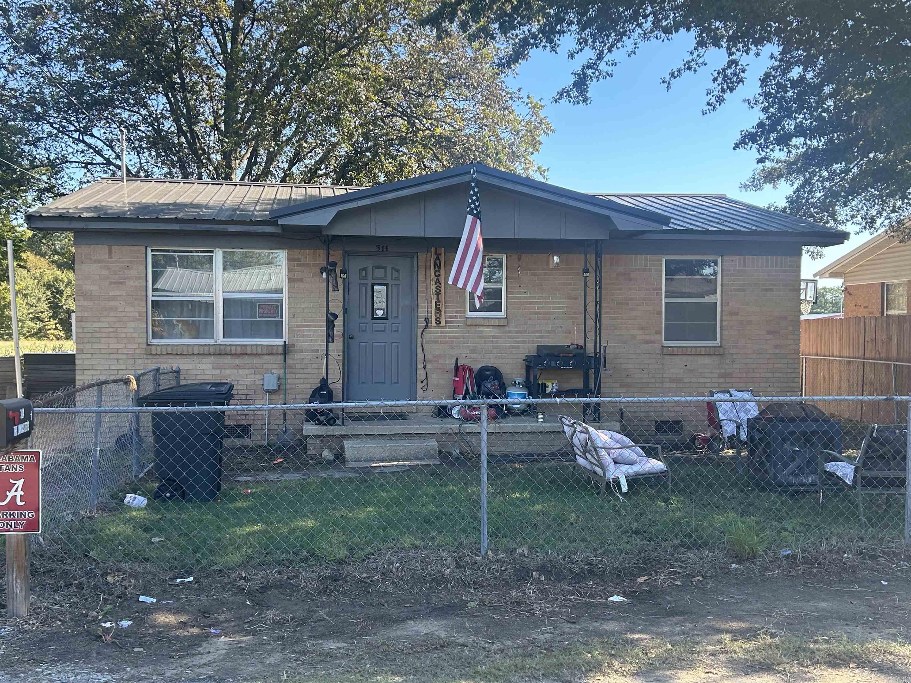 314 Roy Benton Dr