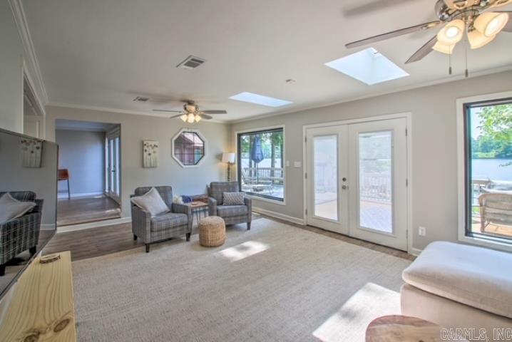 228 Houston Drive Property Photo 10