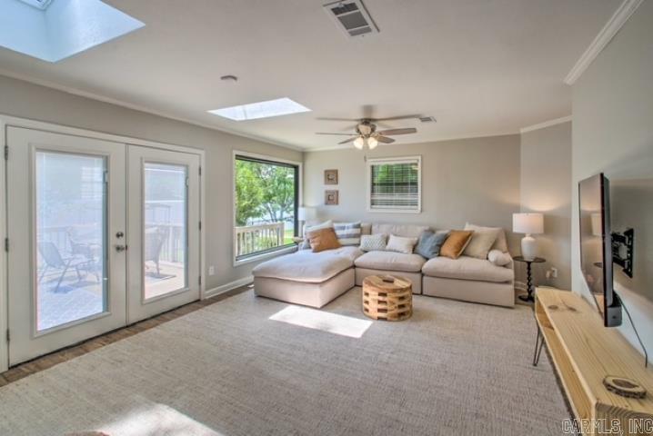 228 Houston Drive Property Photo 11