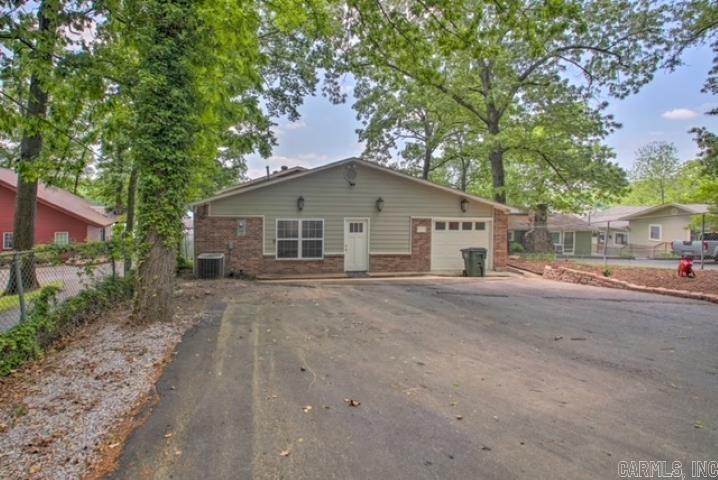 228 Houston Drive Property Photo 12