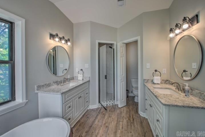 228 Houston Drive Property Photo 19