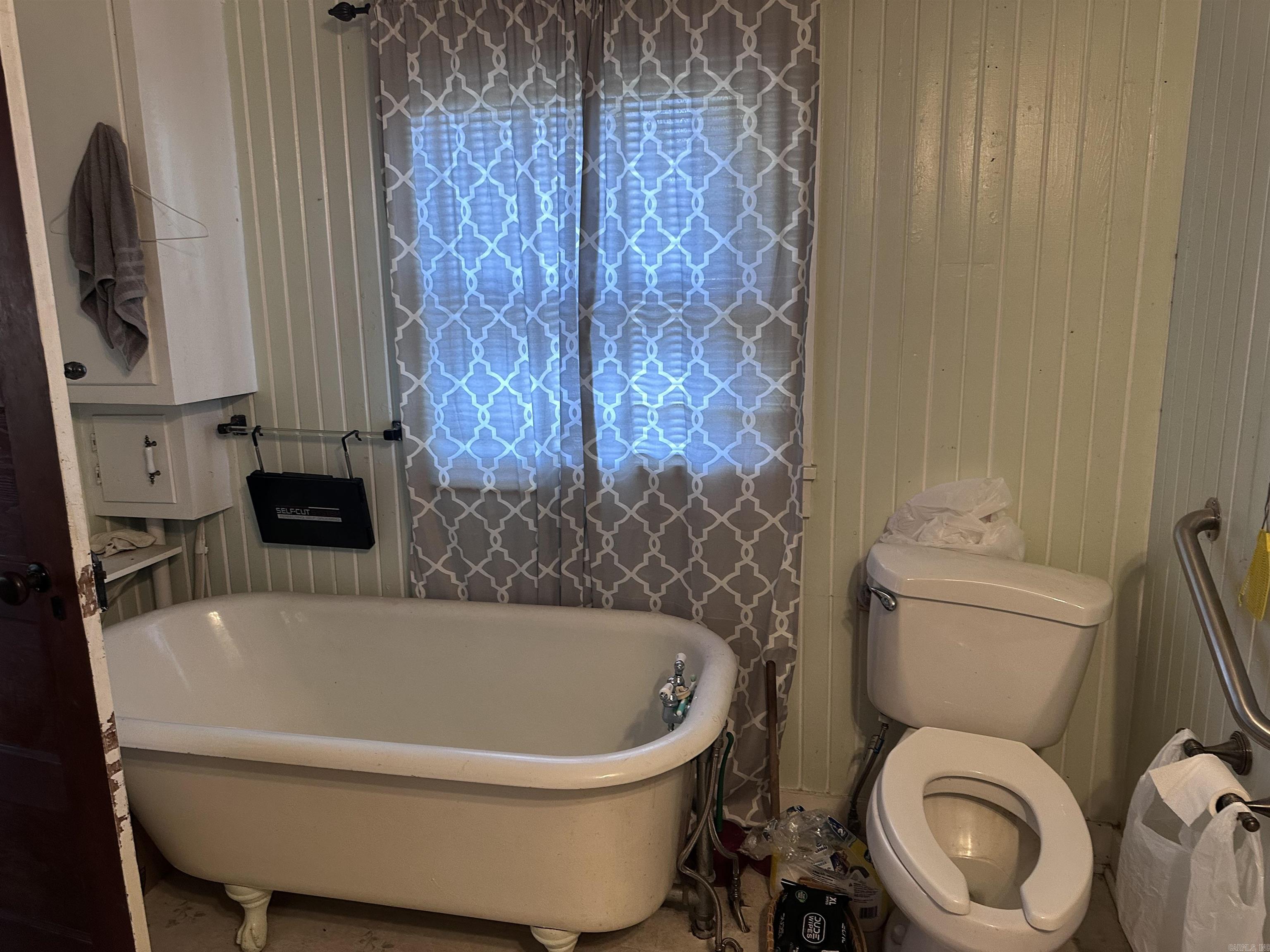 5309 Dollarway Road Property Photo 10