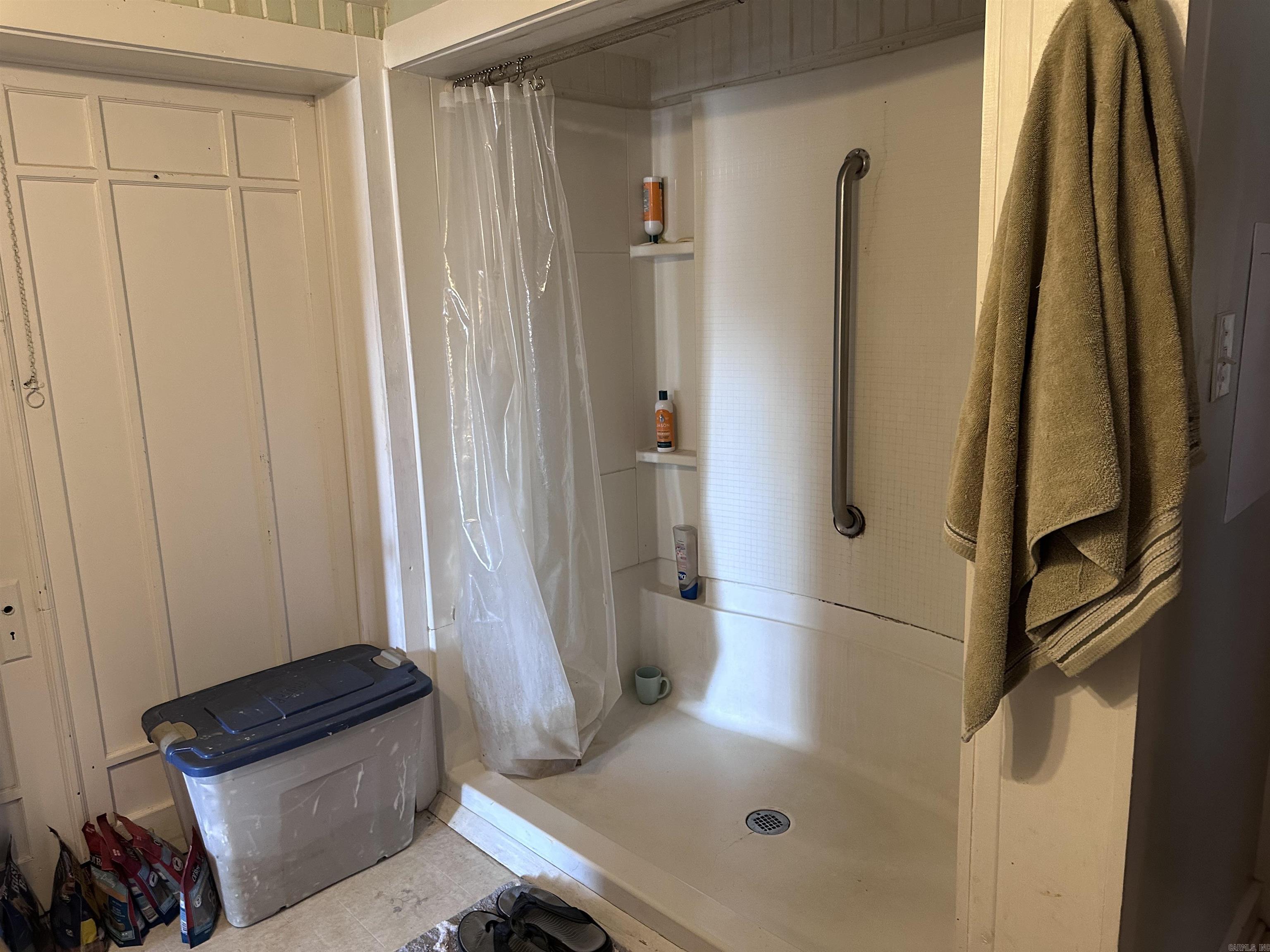5309 Dollarway Road Property Photo 13