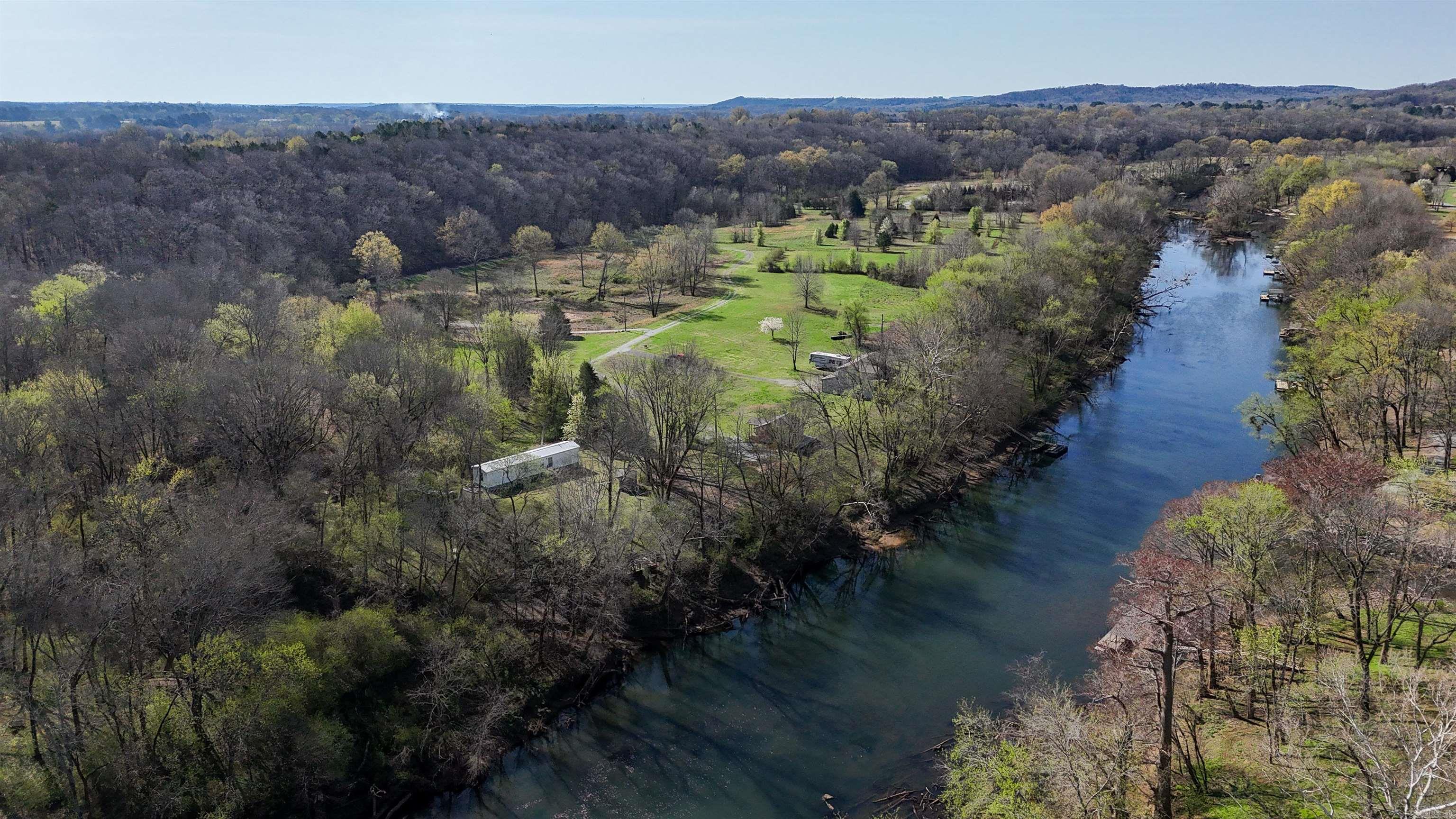 195 Emery Bluff Spur Property Photo 11