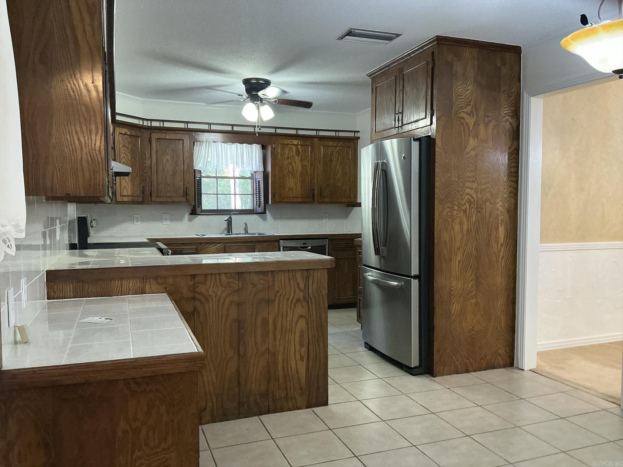 127 S Dogwood Property Photo 14