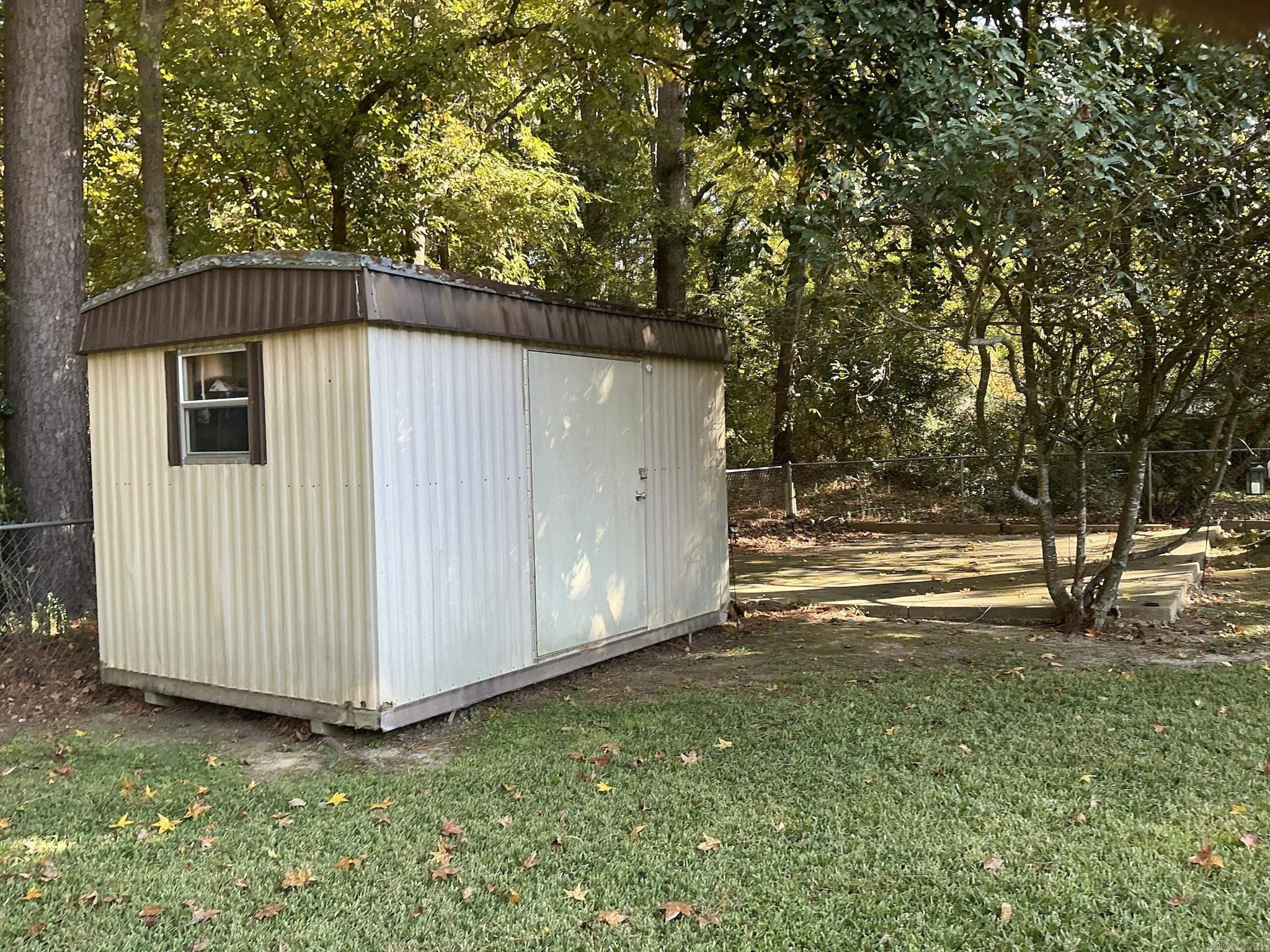 127 S Dogwood Property Photo 42
