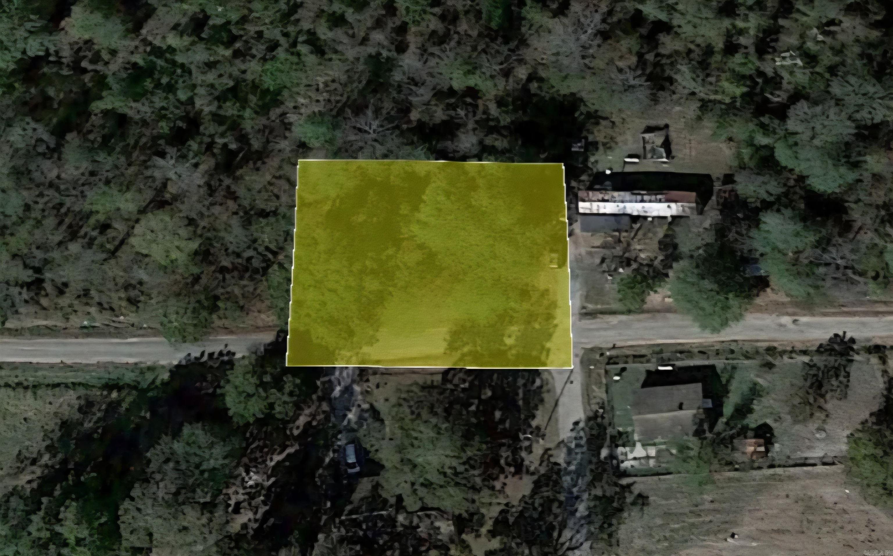 904 Elk Street Property Photo 5