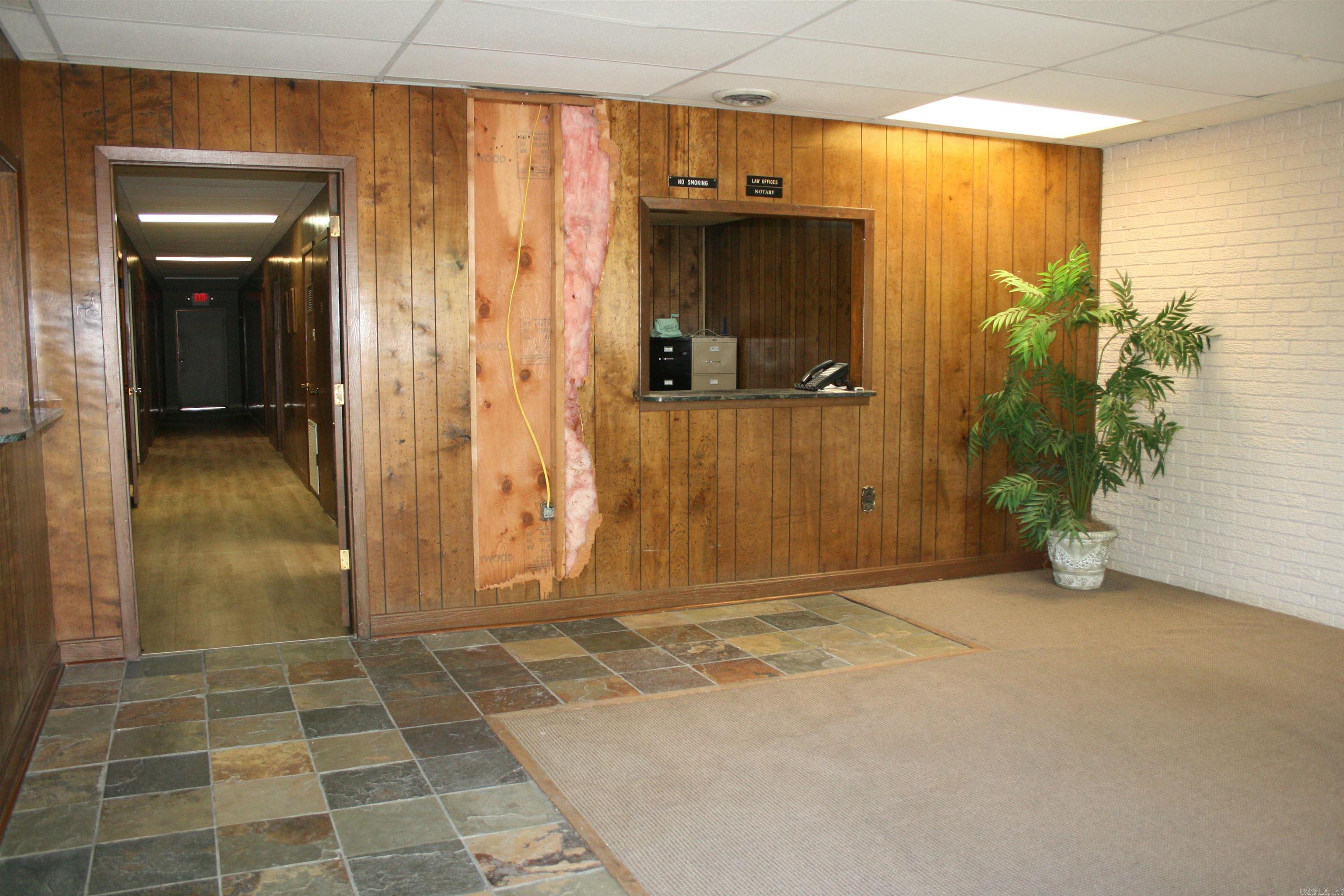 310 Main St. Property Photo 5
