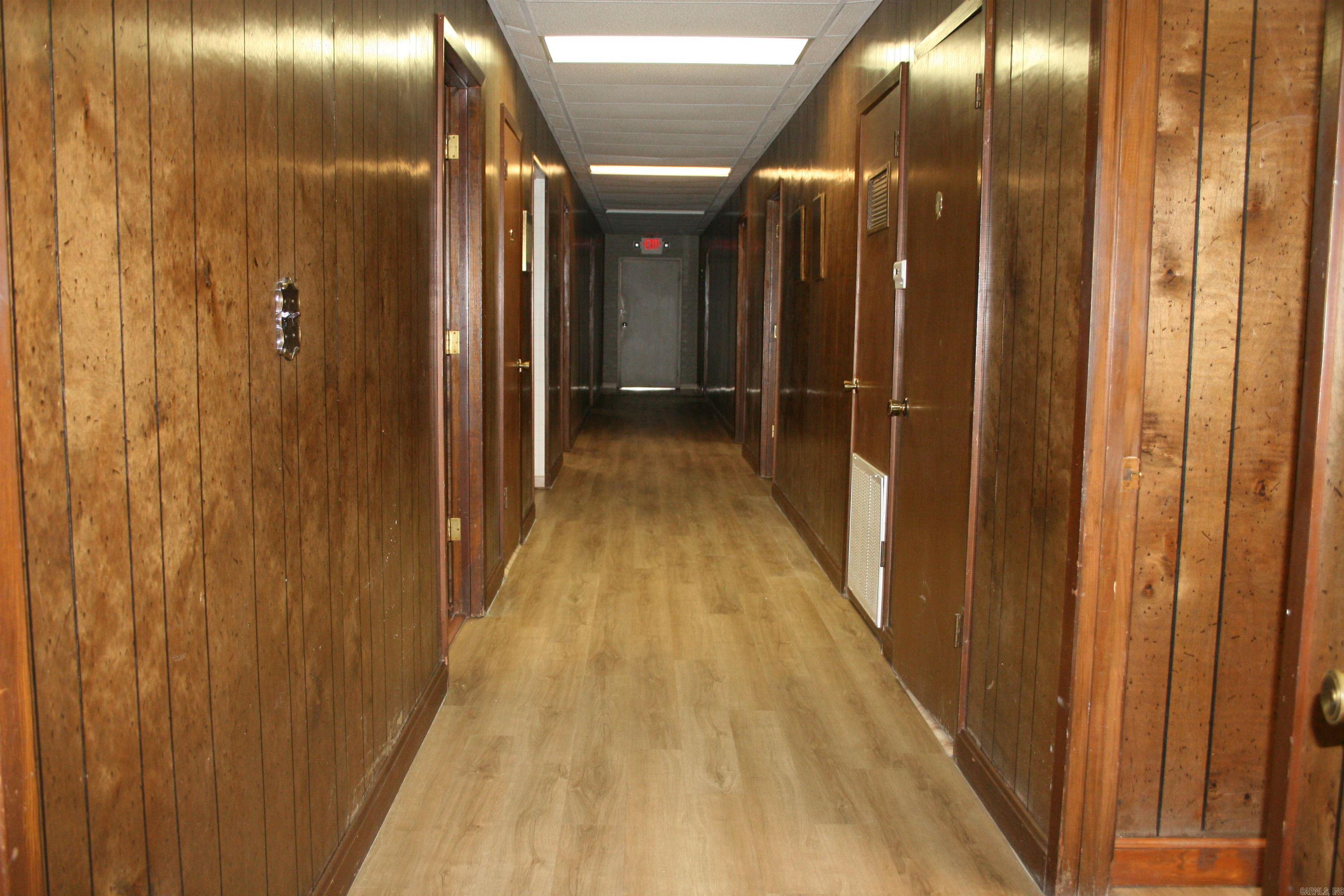 310 Main St. Property Photo 9
