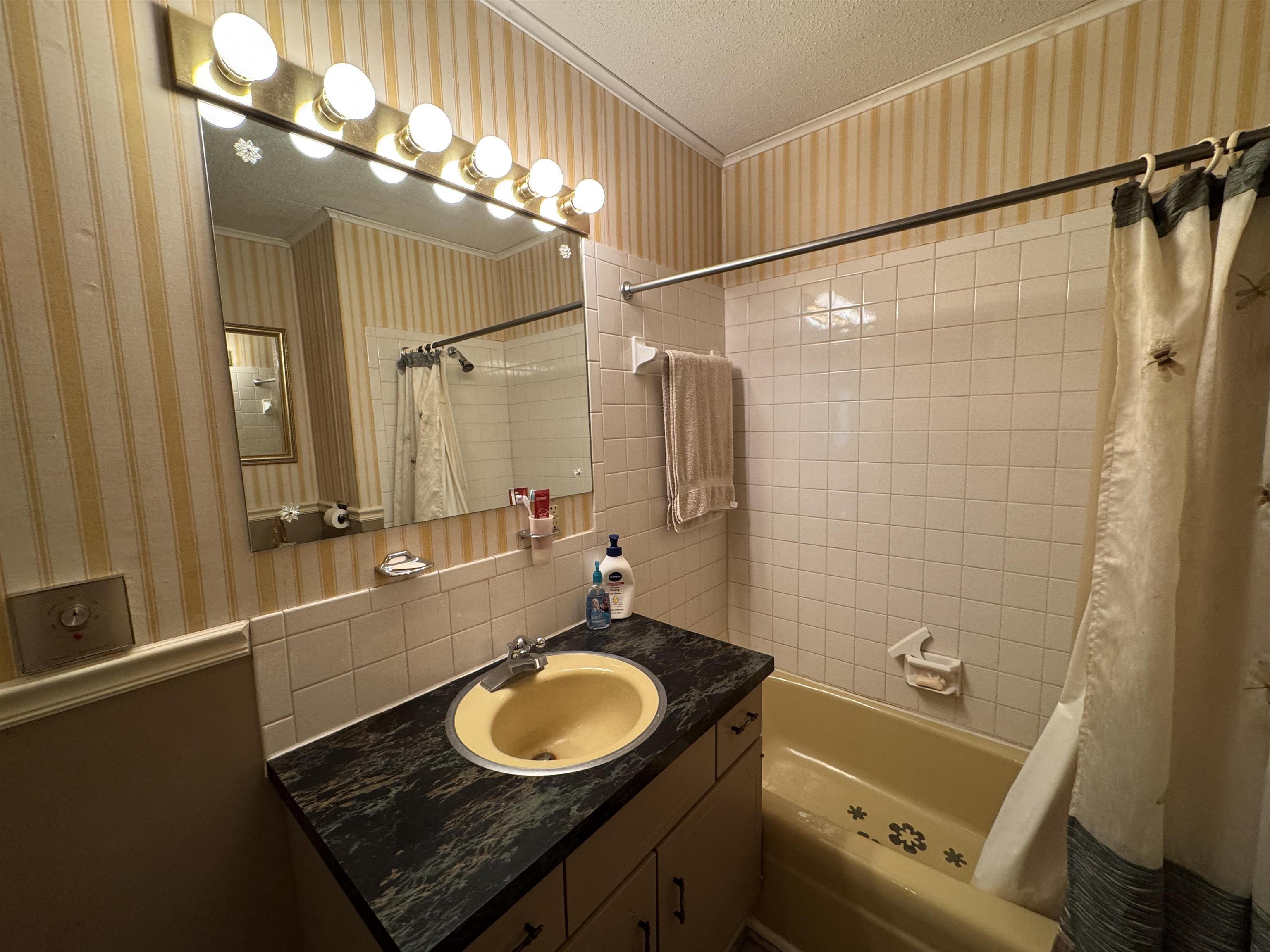 306 Amethyst Lane Property Photo 12