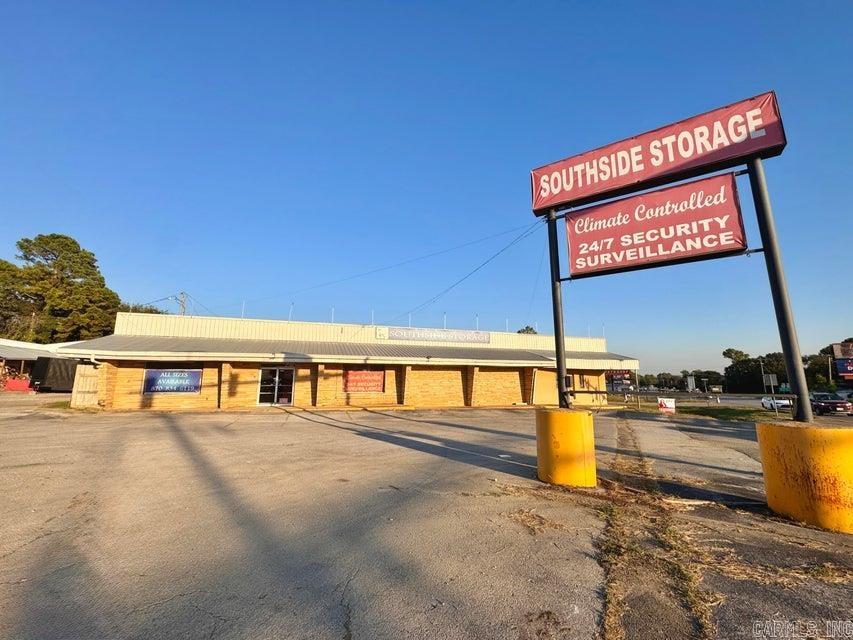 1989 Batesville Boulevard Property Photo 1