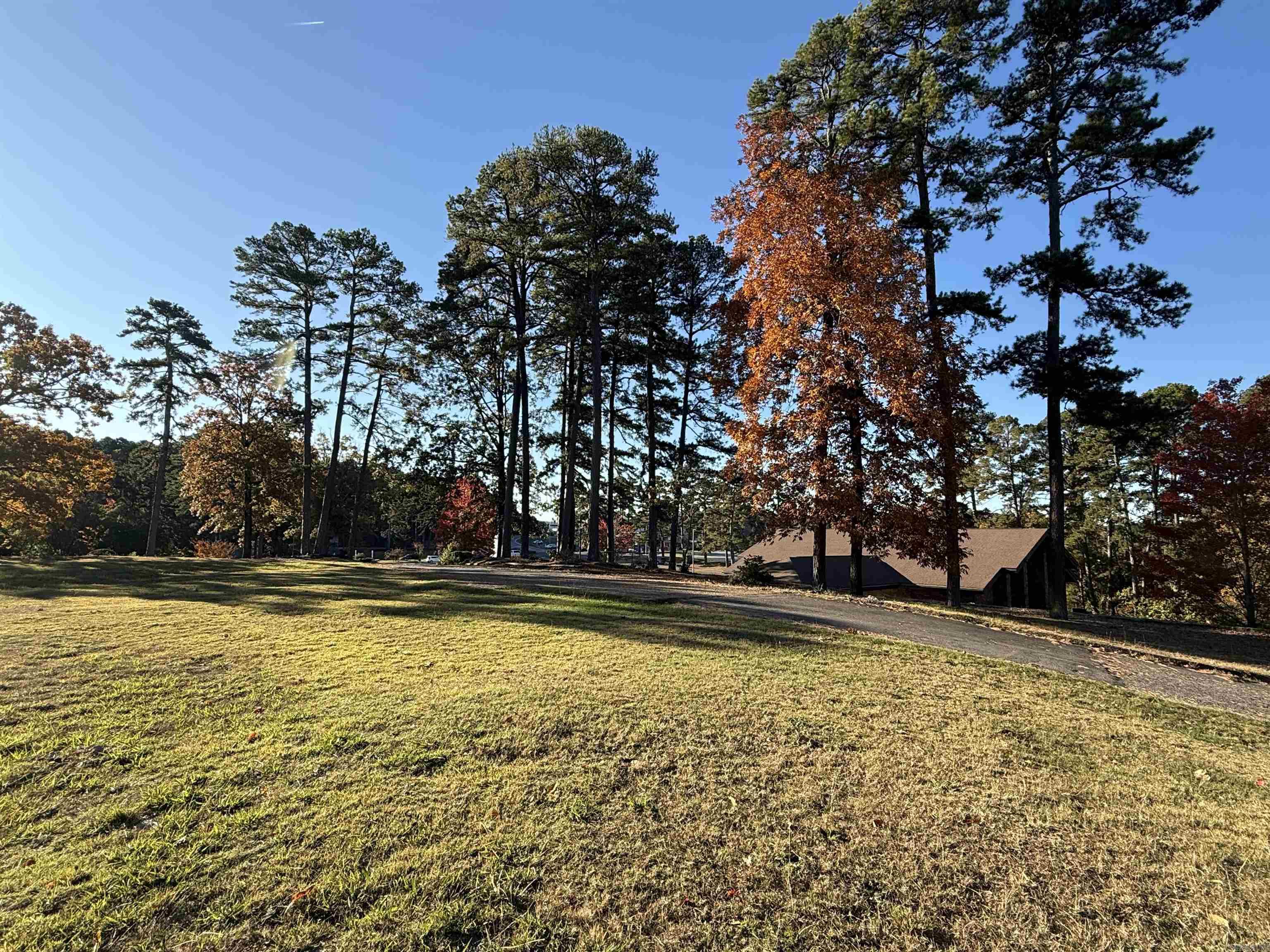 111 Desoto Boulevard Property Photo 3