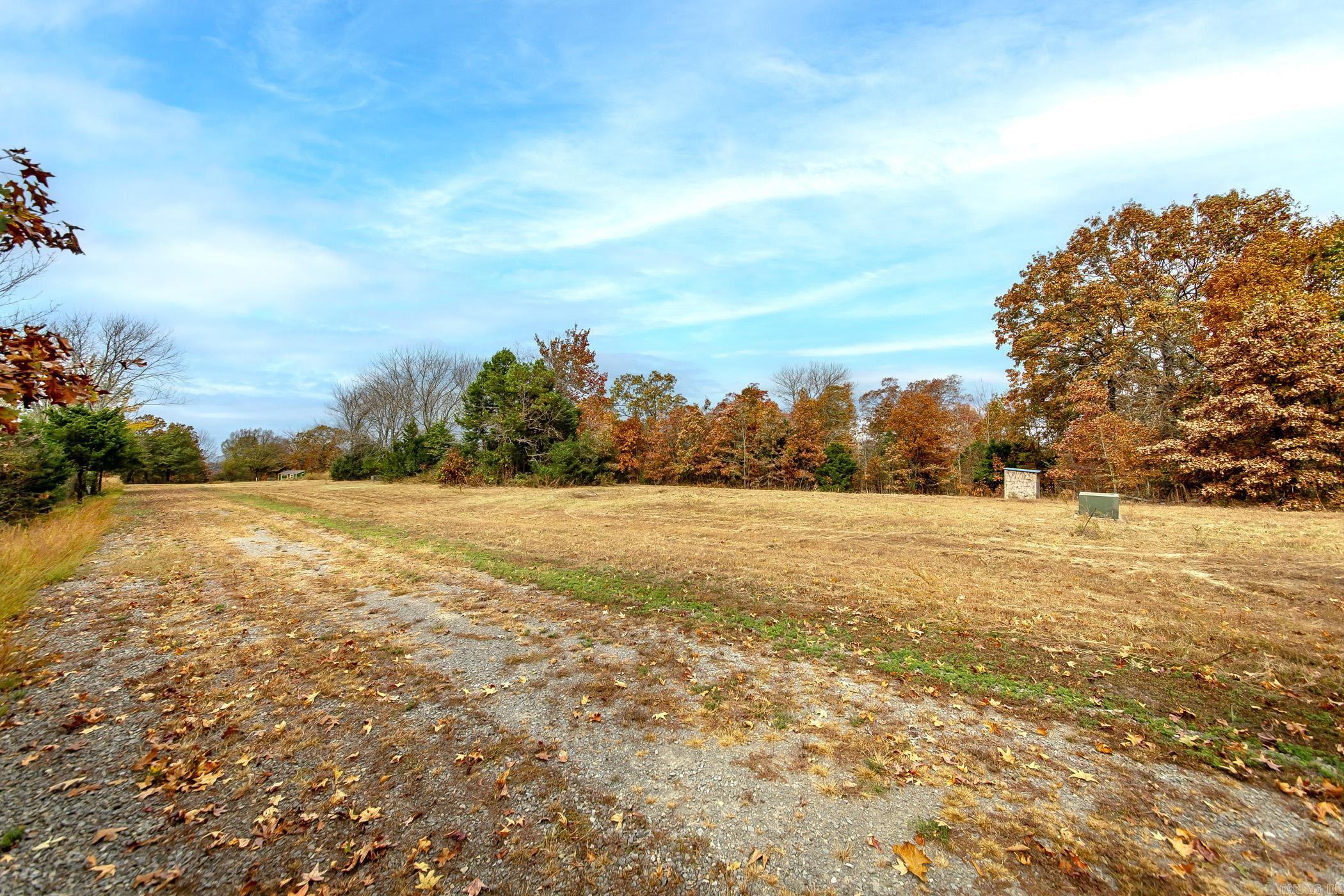 10 Eagle Ridge Dr. Property Photo 41