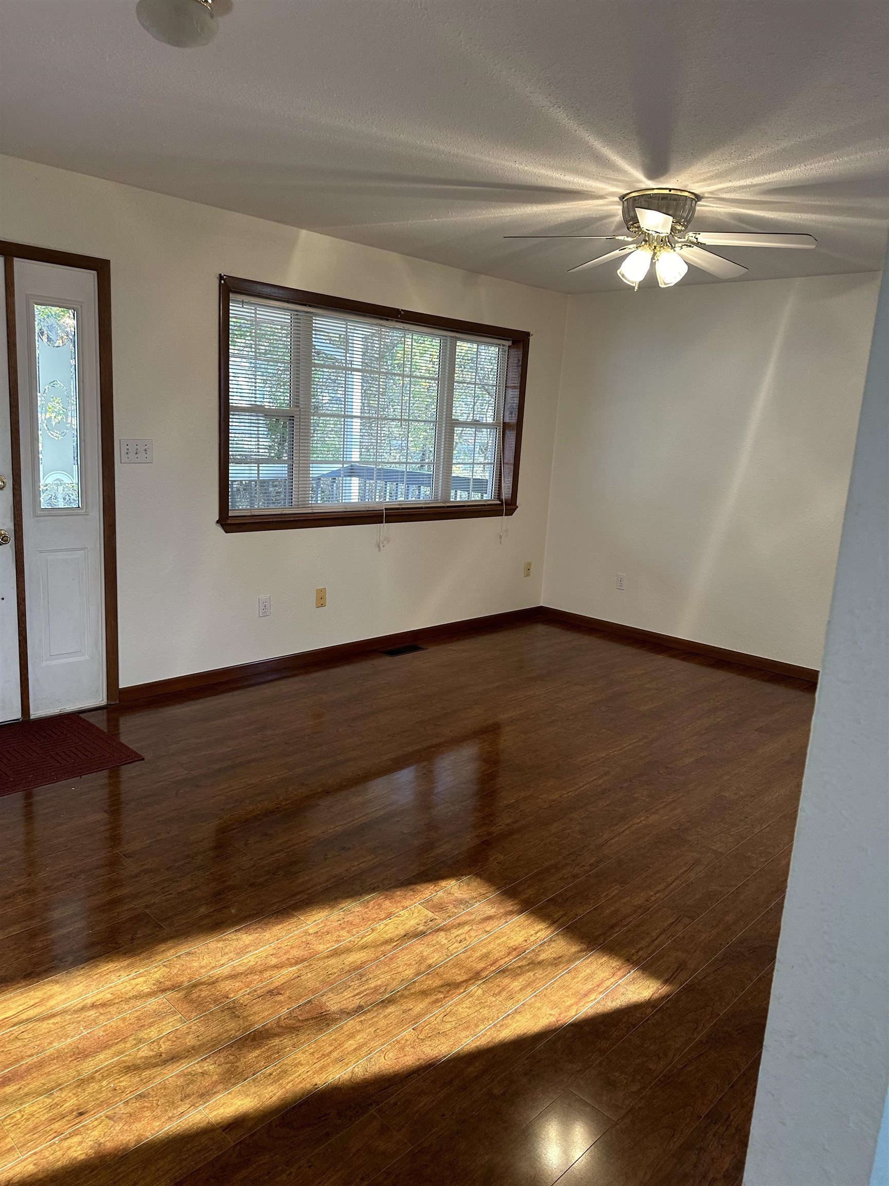 100 Powhatan Property Photo 5