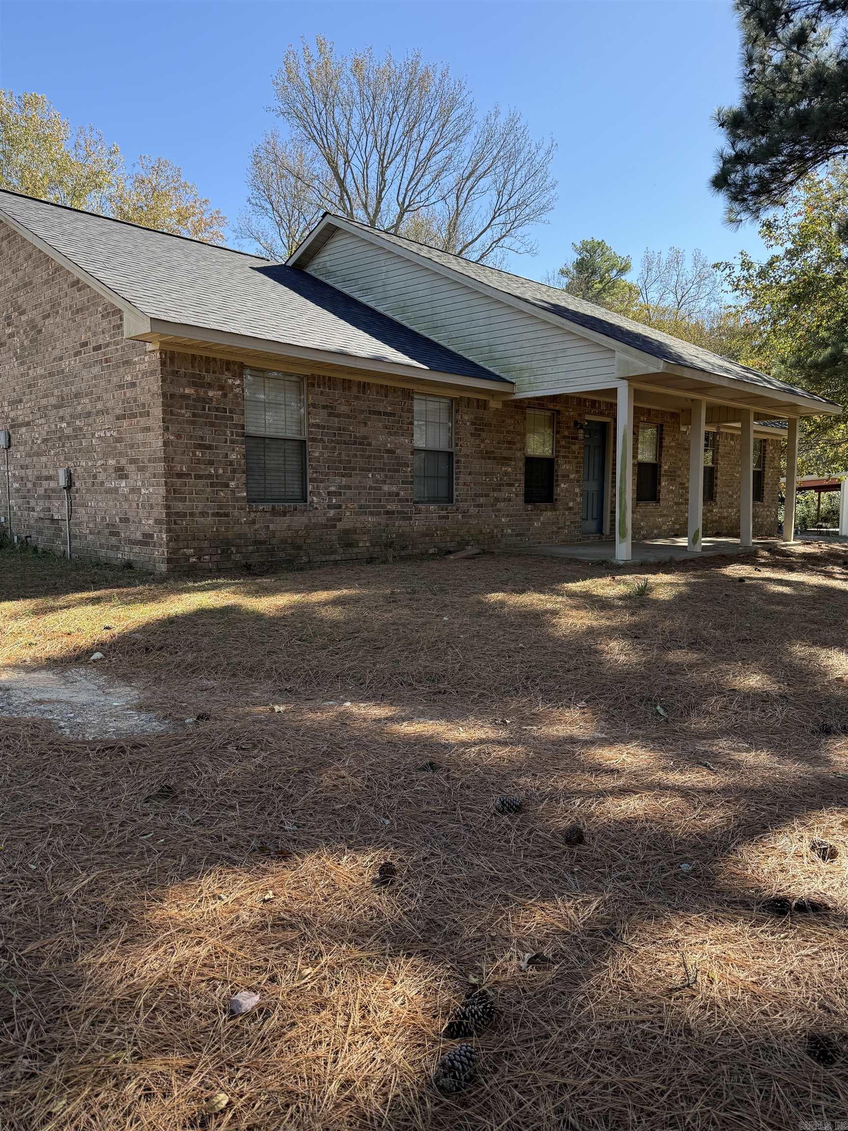 2744 Corinth Road Property Photo 4