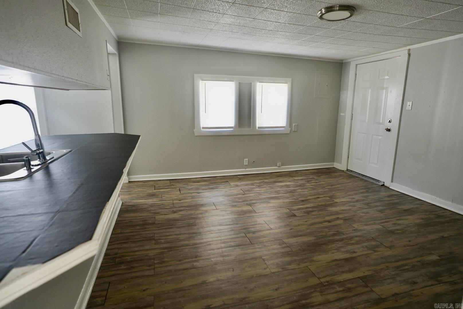 309 Roosevelt Cir Property Photo 11