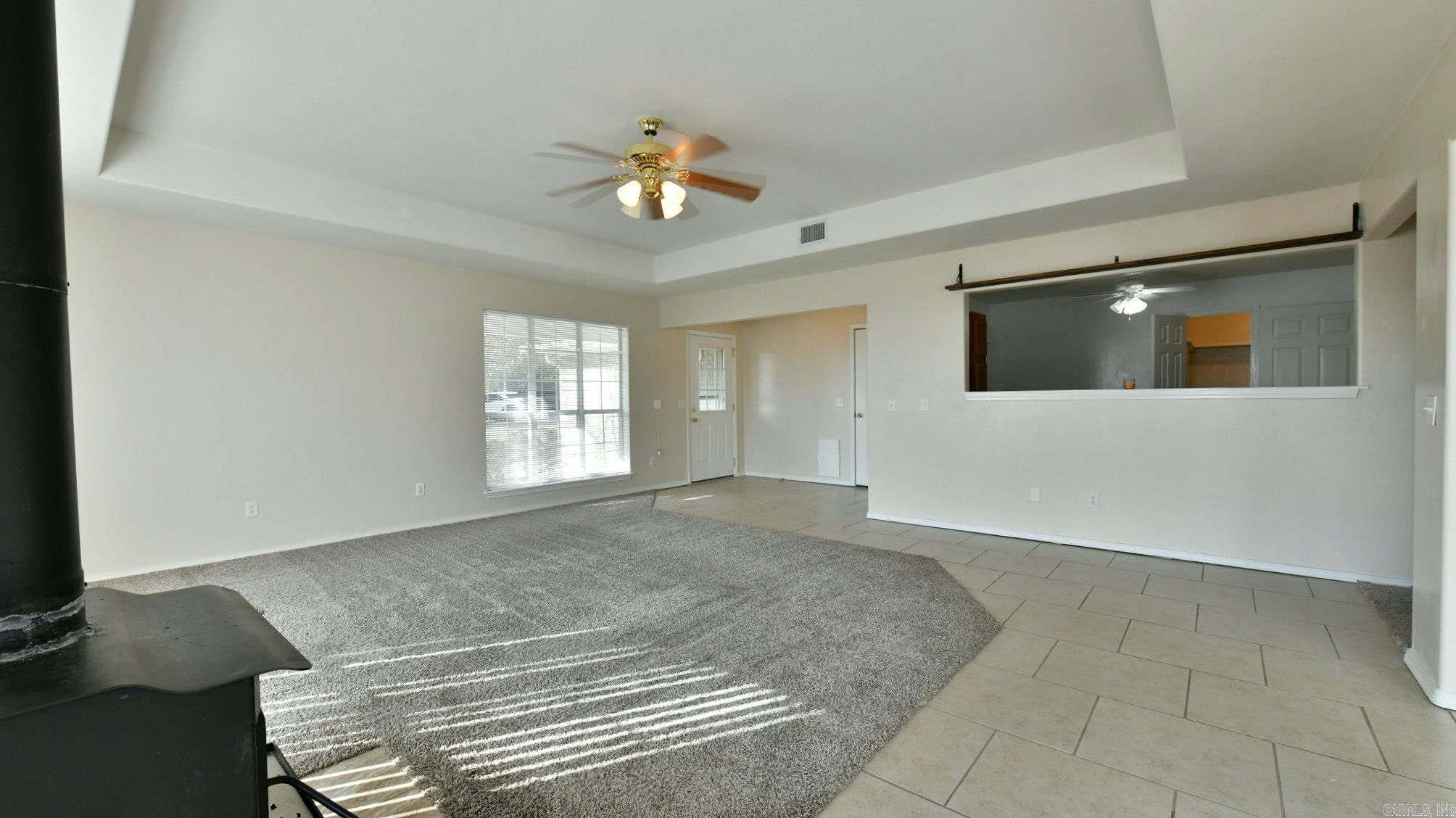 105 Dogwood Property Photo 7