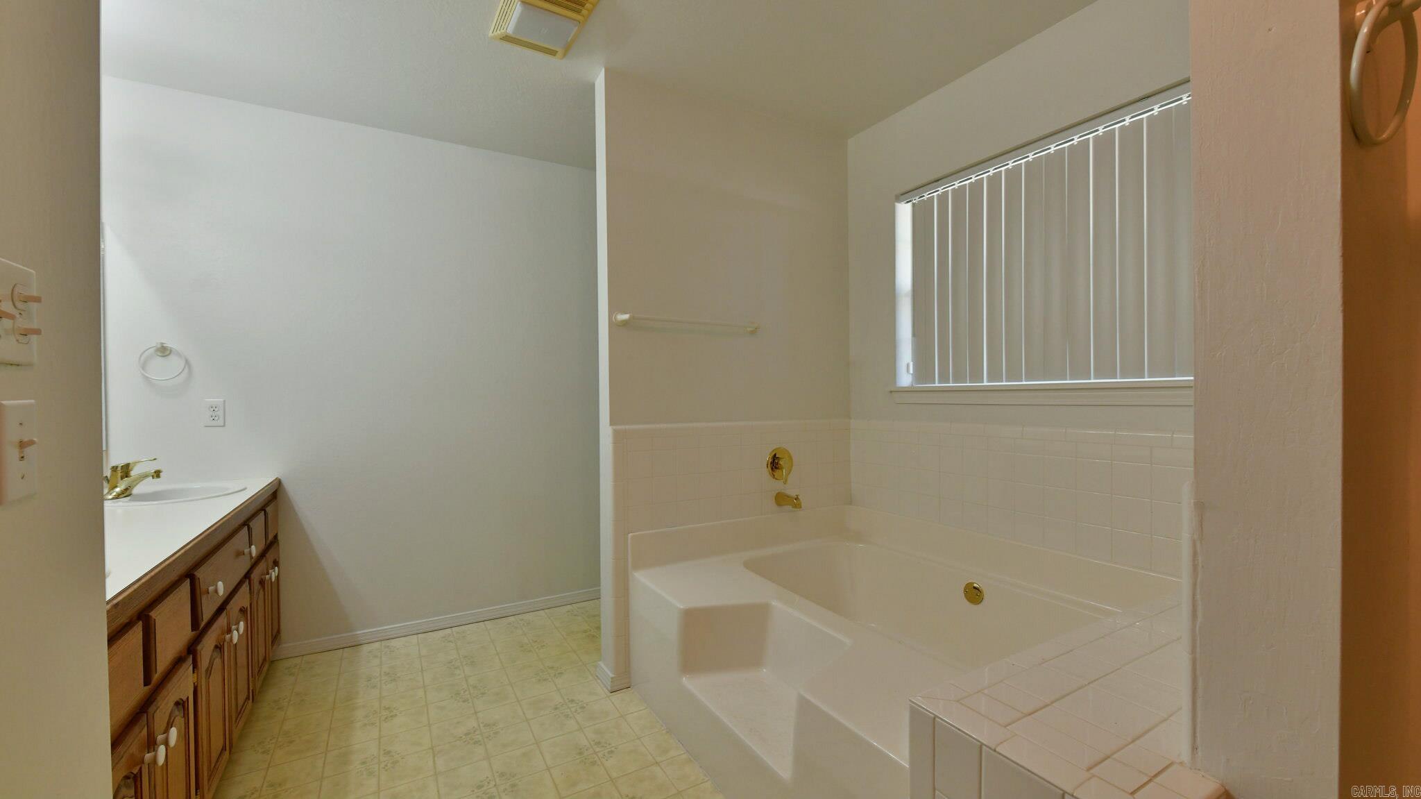 105 Dogwood Property Photo 21