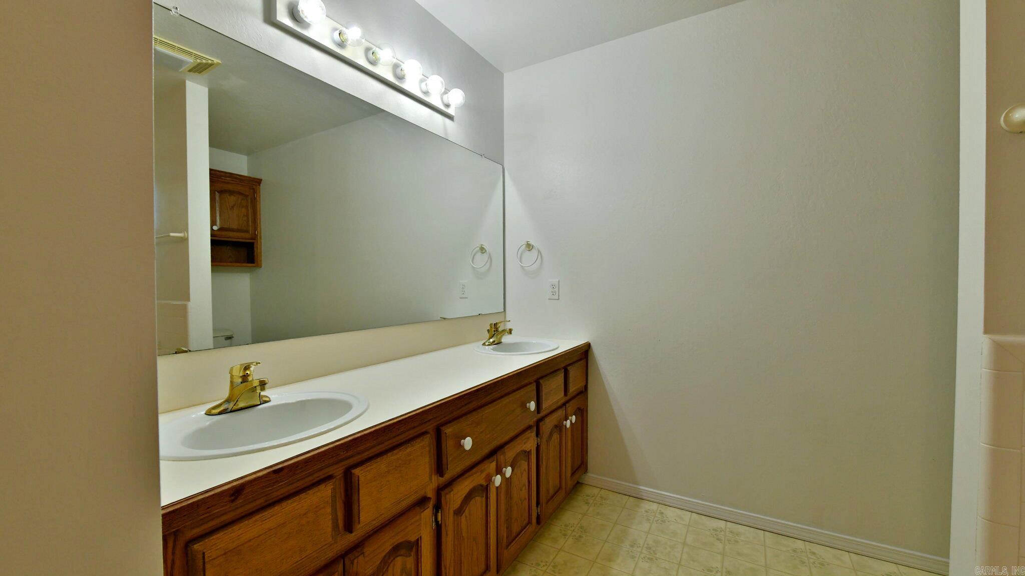 105 Dogwood Property Photo 22