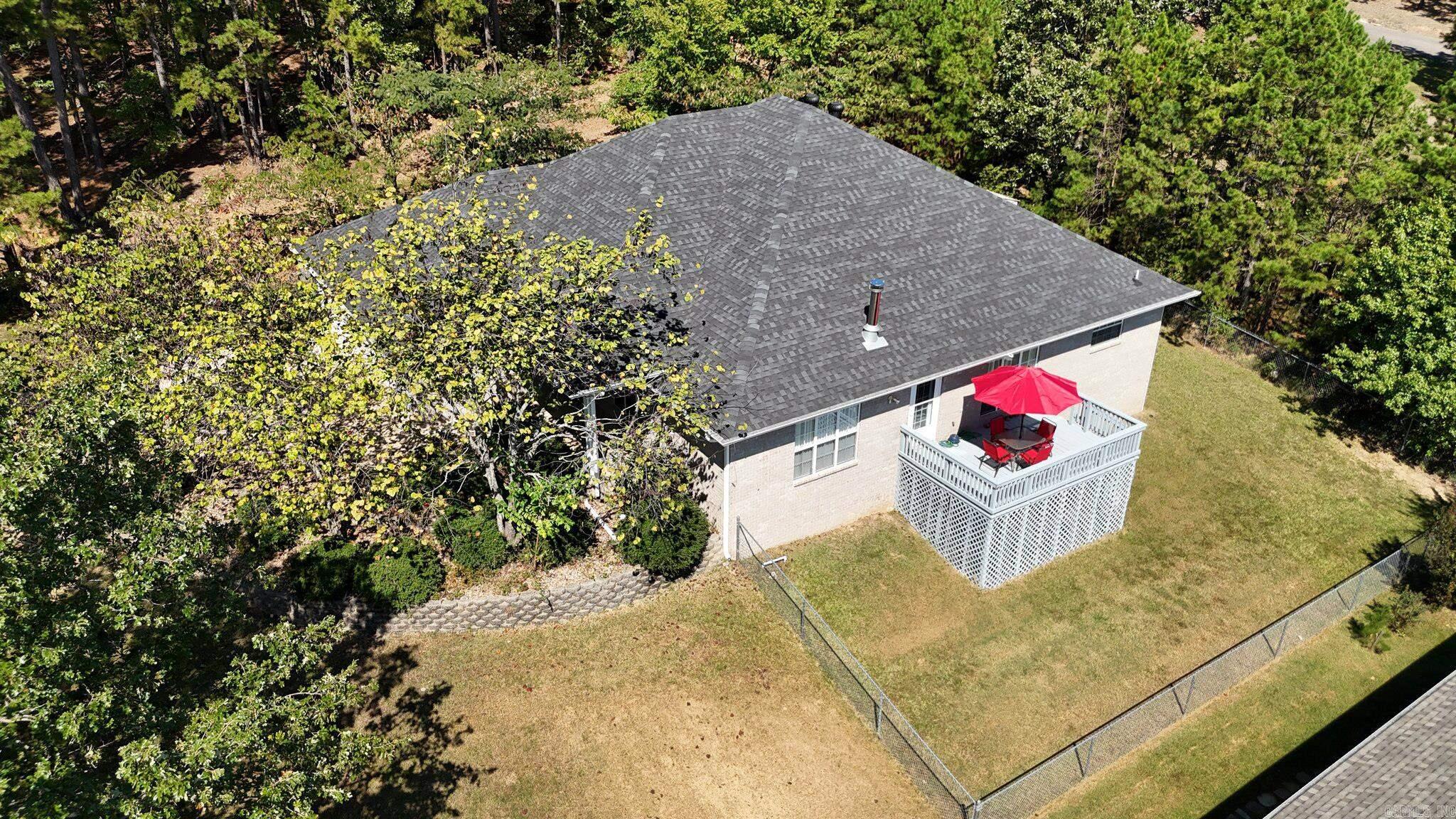105 Dogwood Property Photo 32