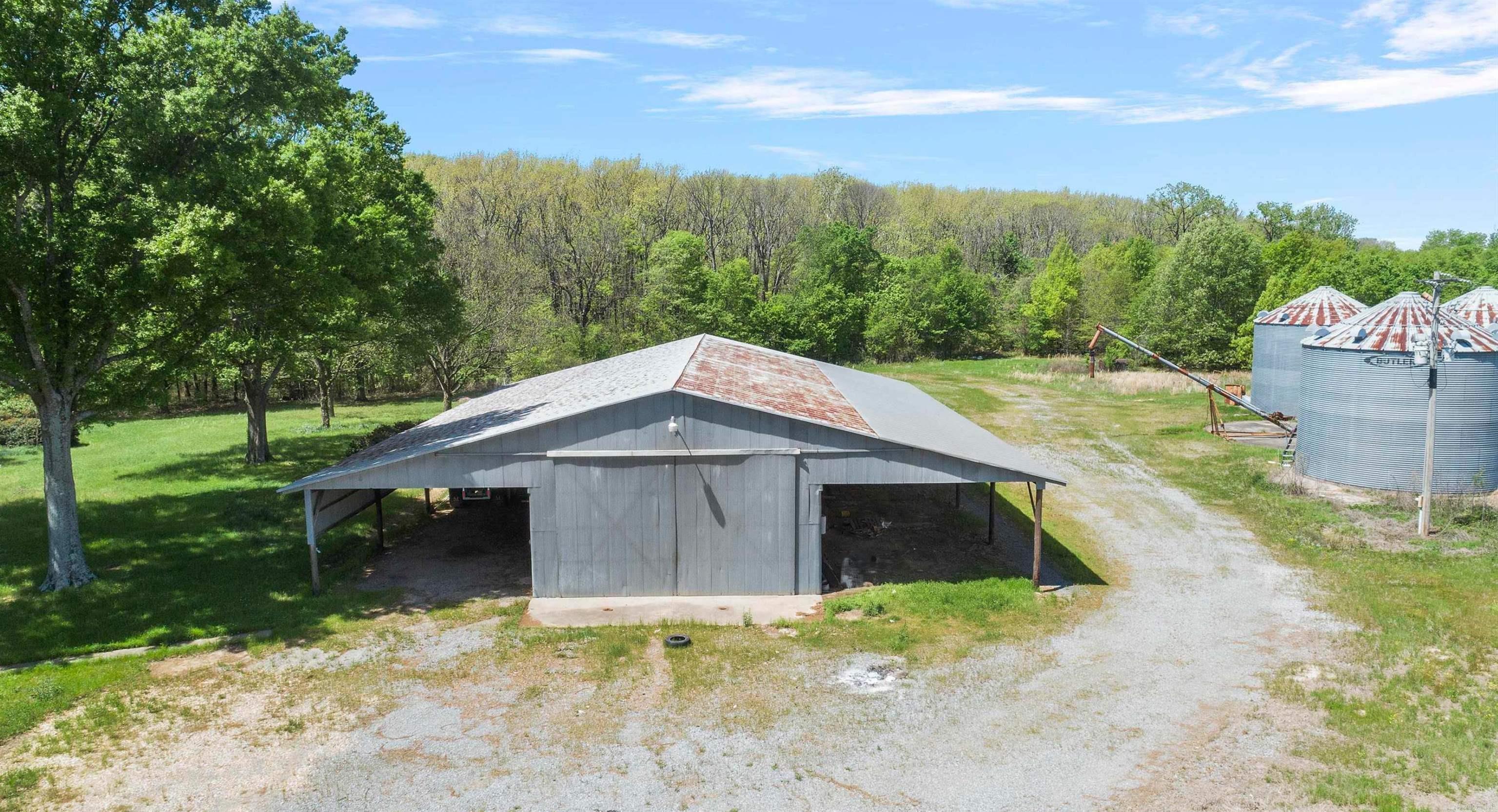 3078 Johnson Road Property Photo 3