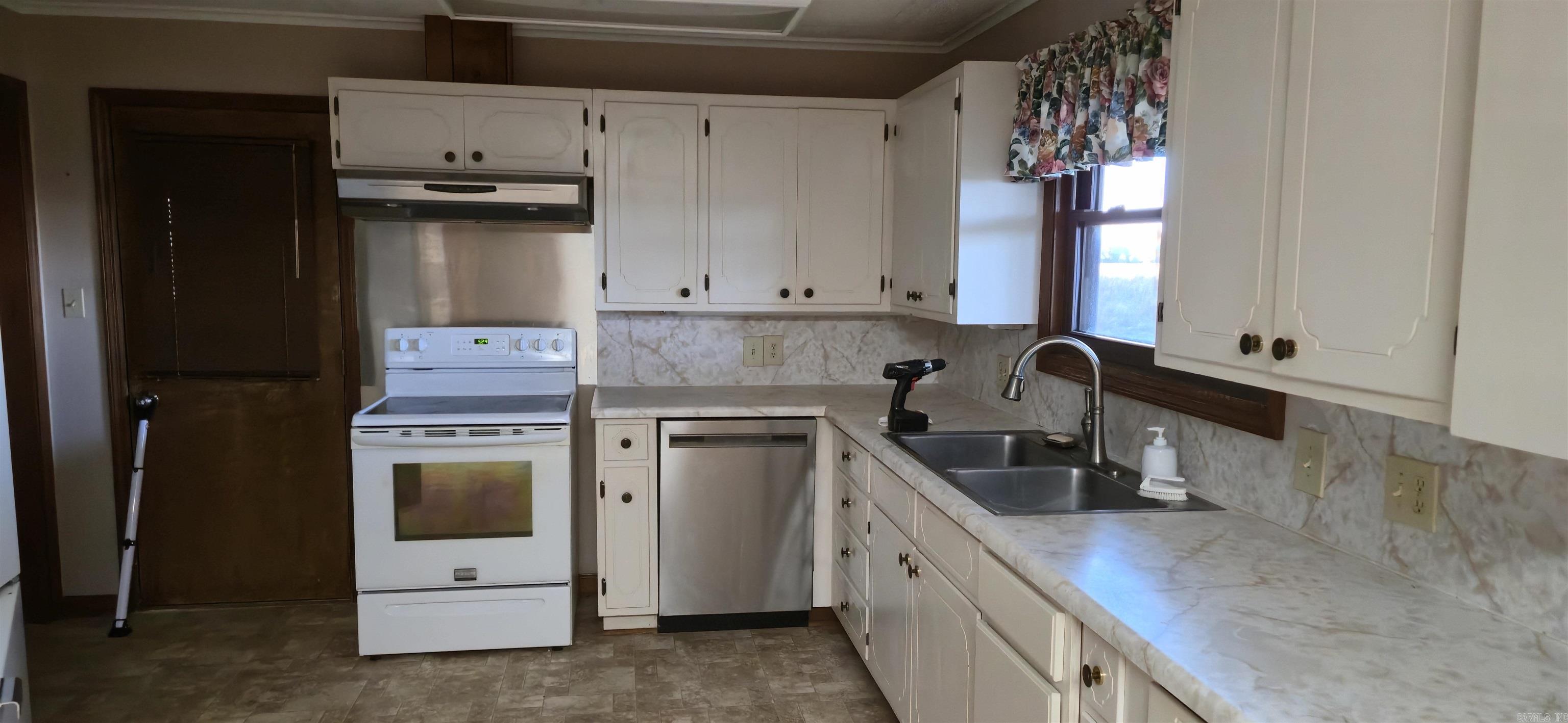 3078 Johnson Road Property Photo 18