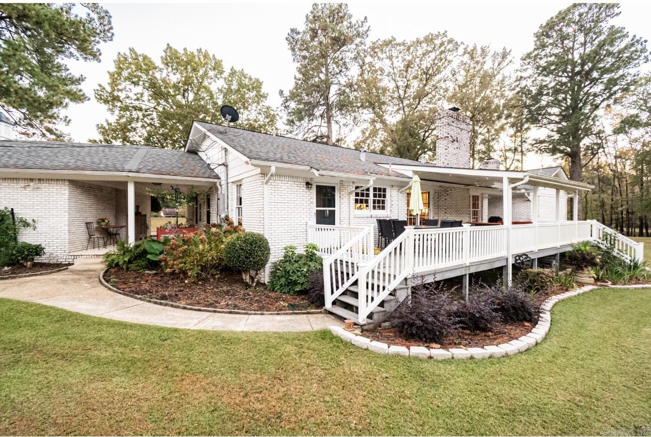 2200 Maul Road Property Photo 4