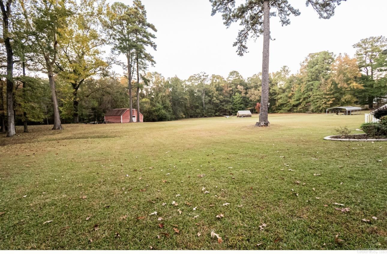 2200 Maul Road Property Photo 9