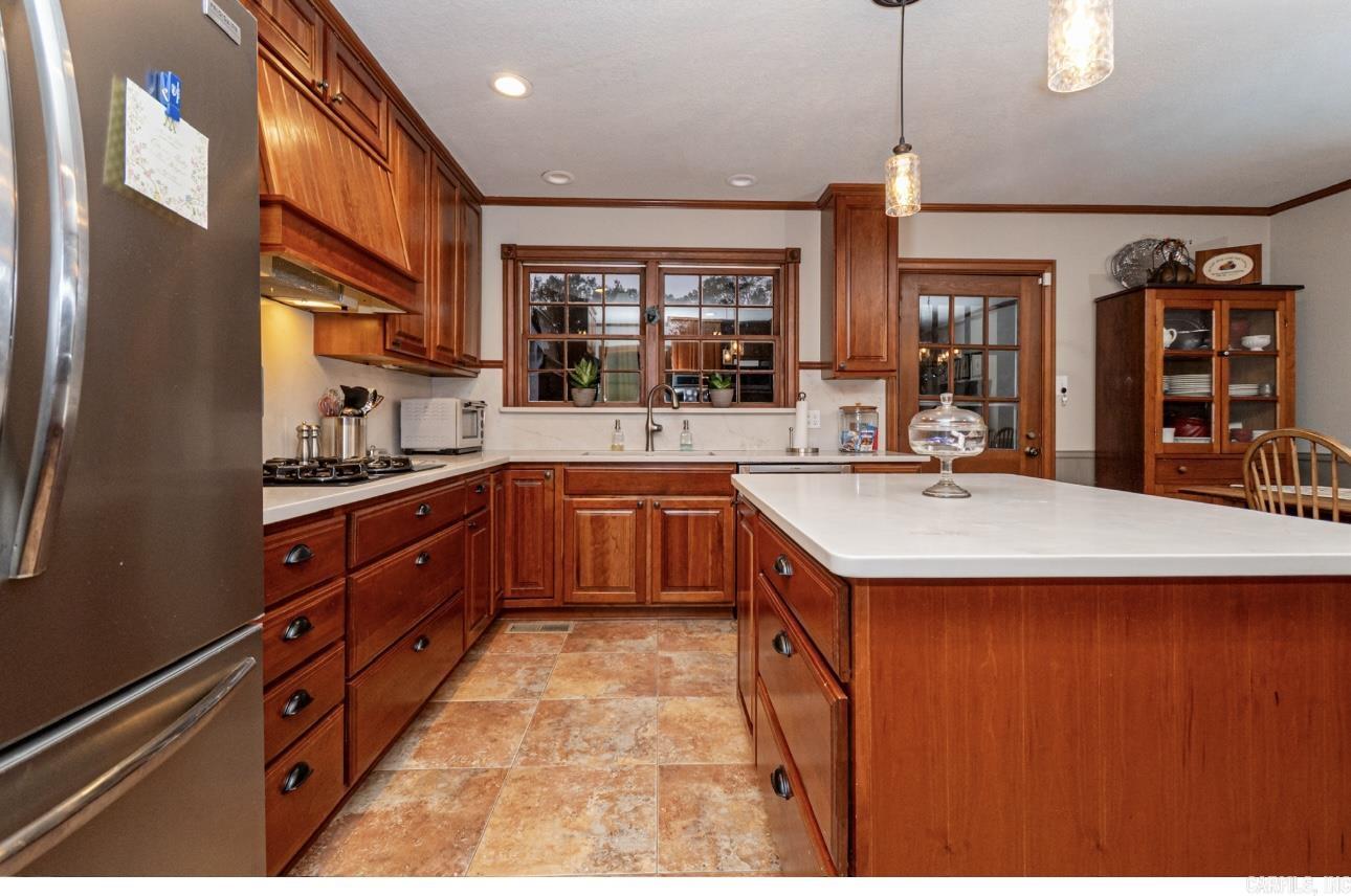 2200 Maul Road Property Photo 15