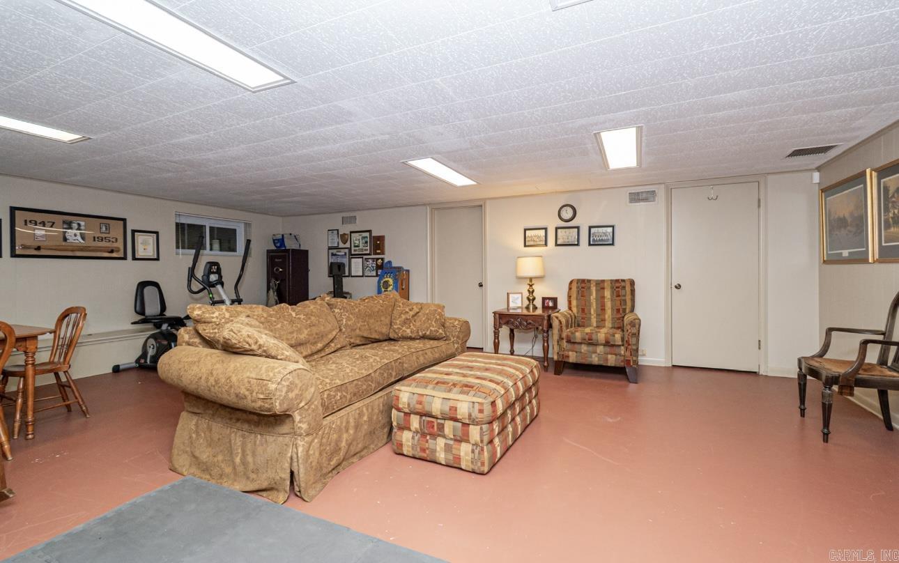 2200 Maul Road Property Photo 35