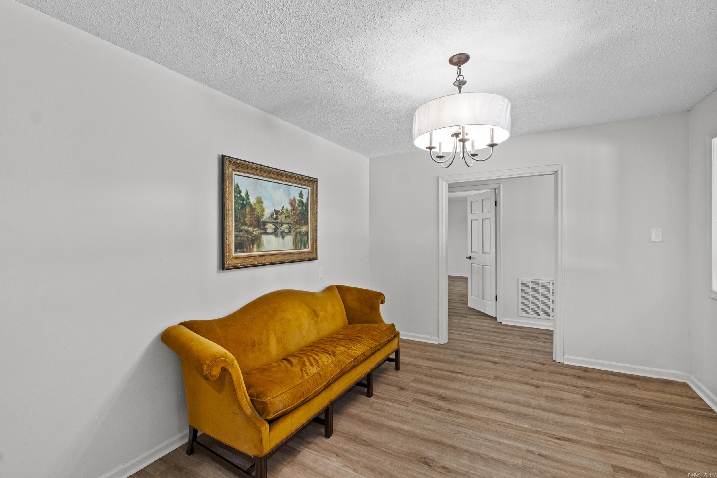 21 E Lake Drive Property Photo 6