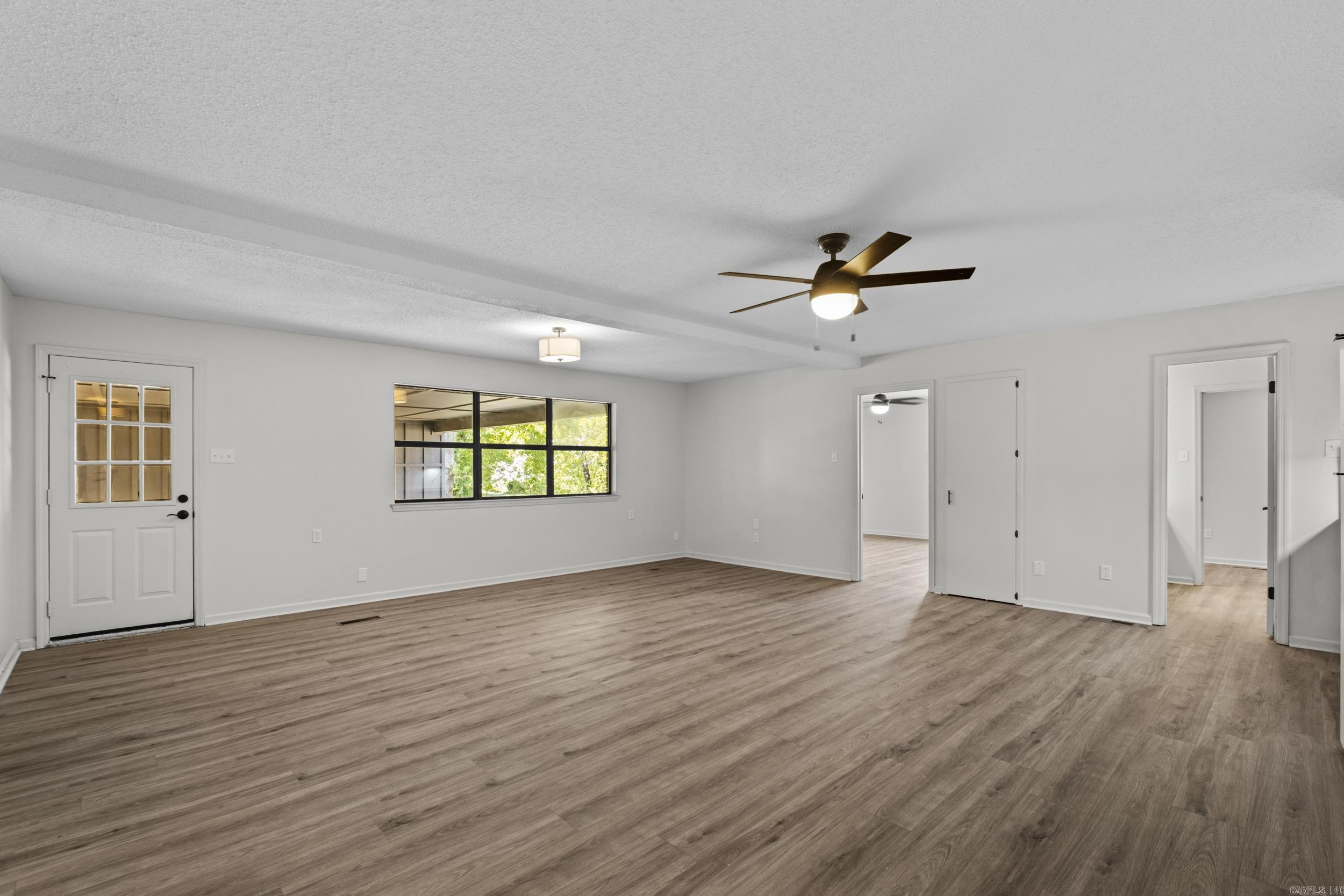 21 E Lake Drive Property Photo 24