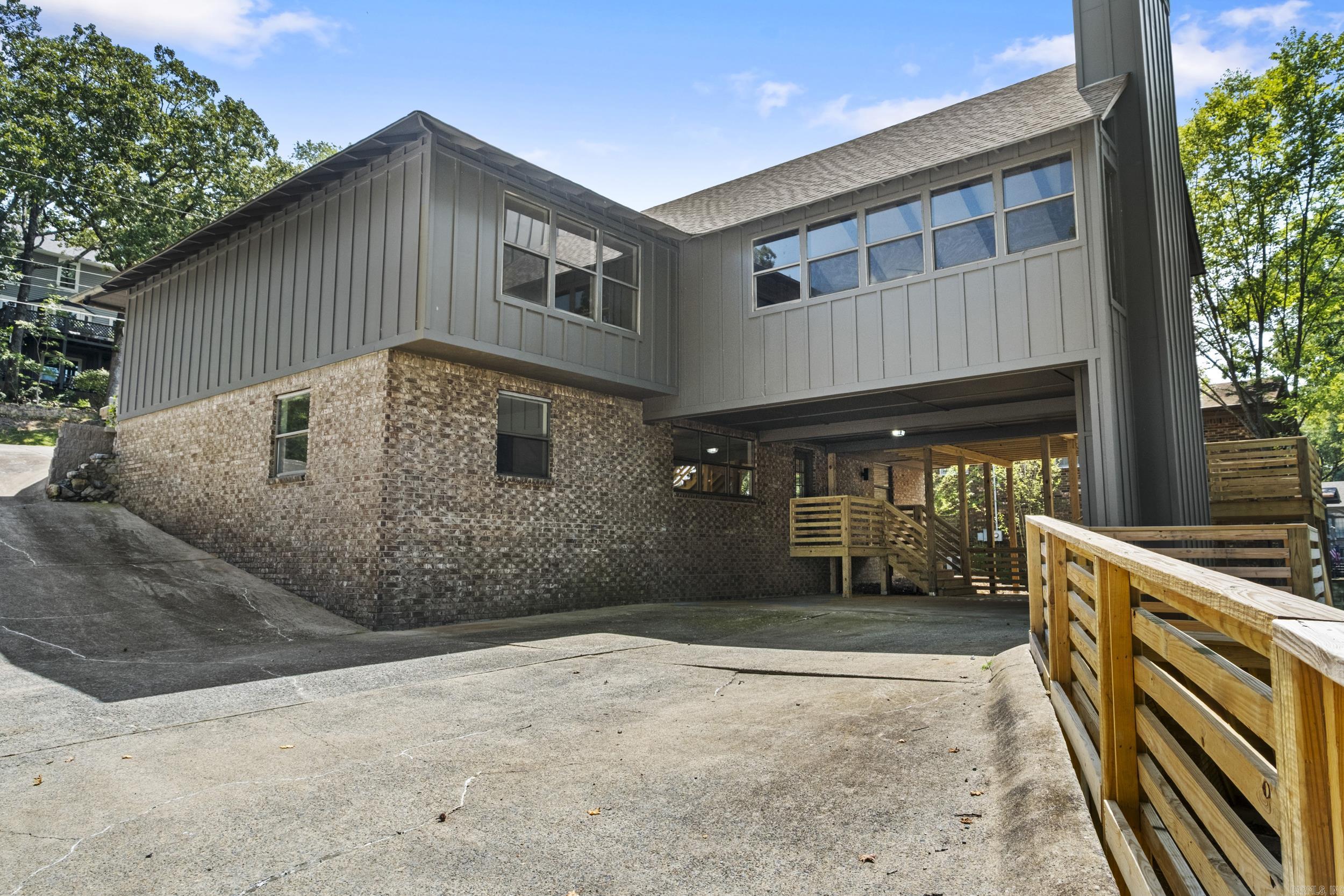 21 E Lake Drive Property Photo 46