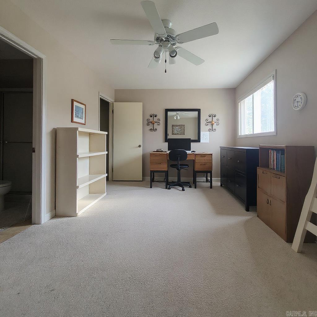 22 Huntleigh Drive Property Photo 11