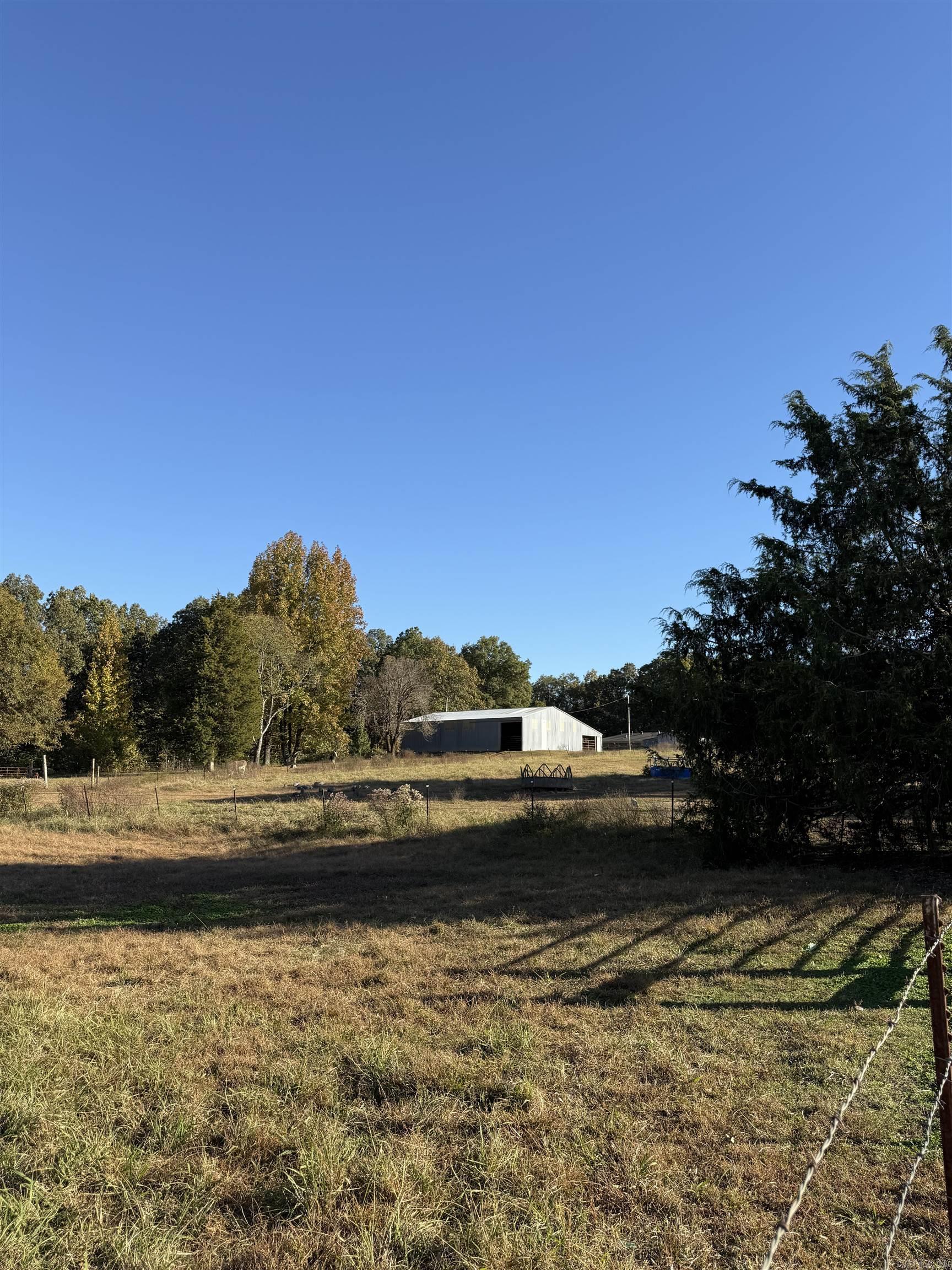 865 Cr 960 Property Photo 2